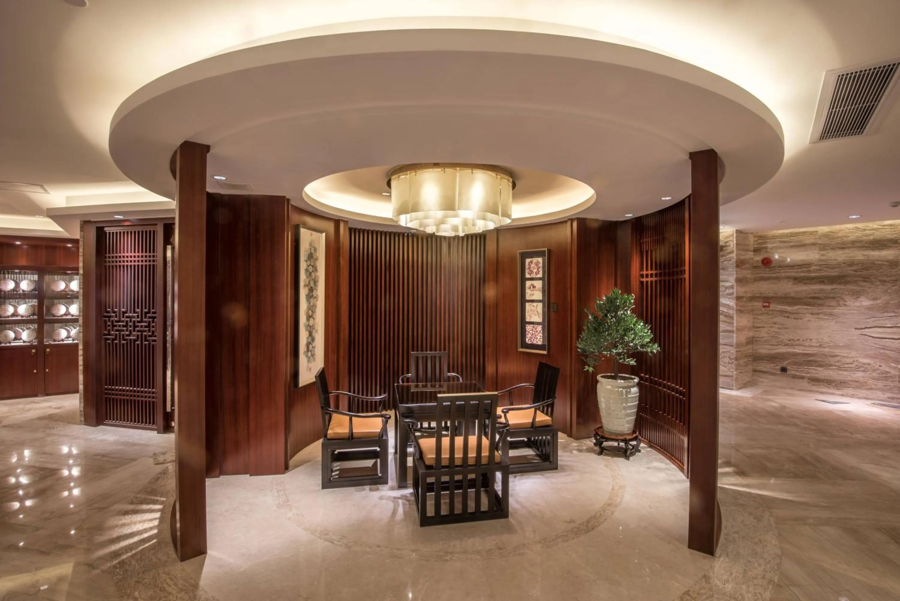 Coffee/tea facilities in Shantou International Hotel