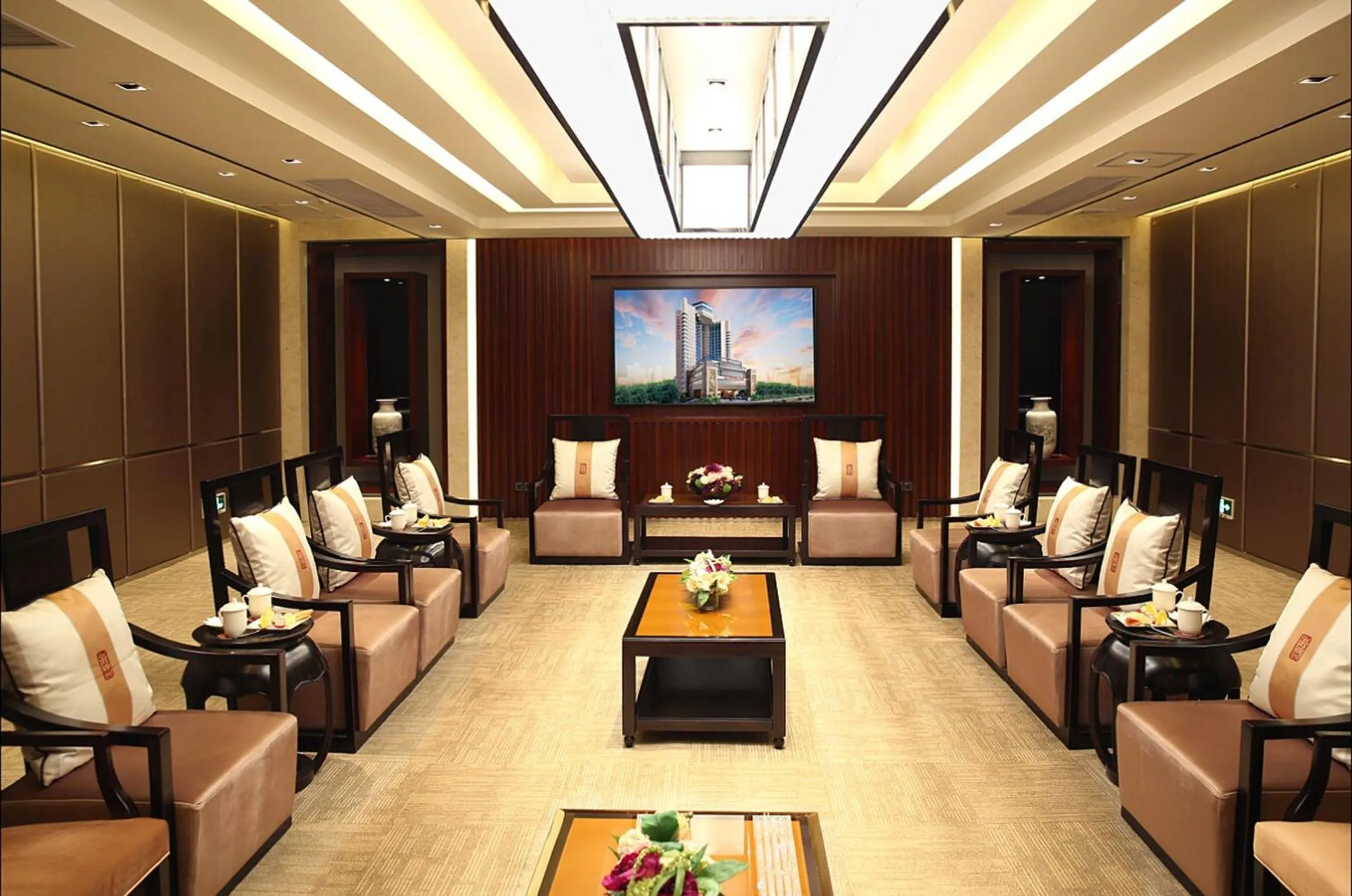 TV and multimedia in Shantou International Hotel