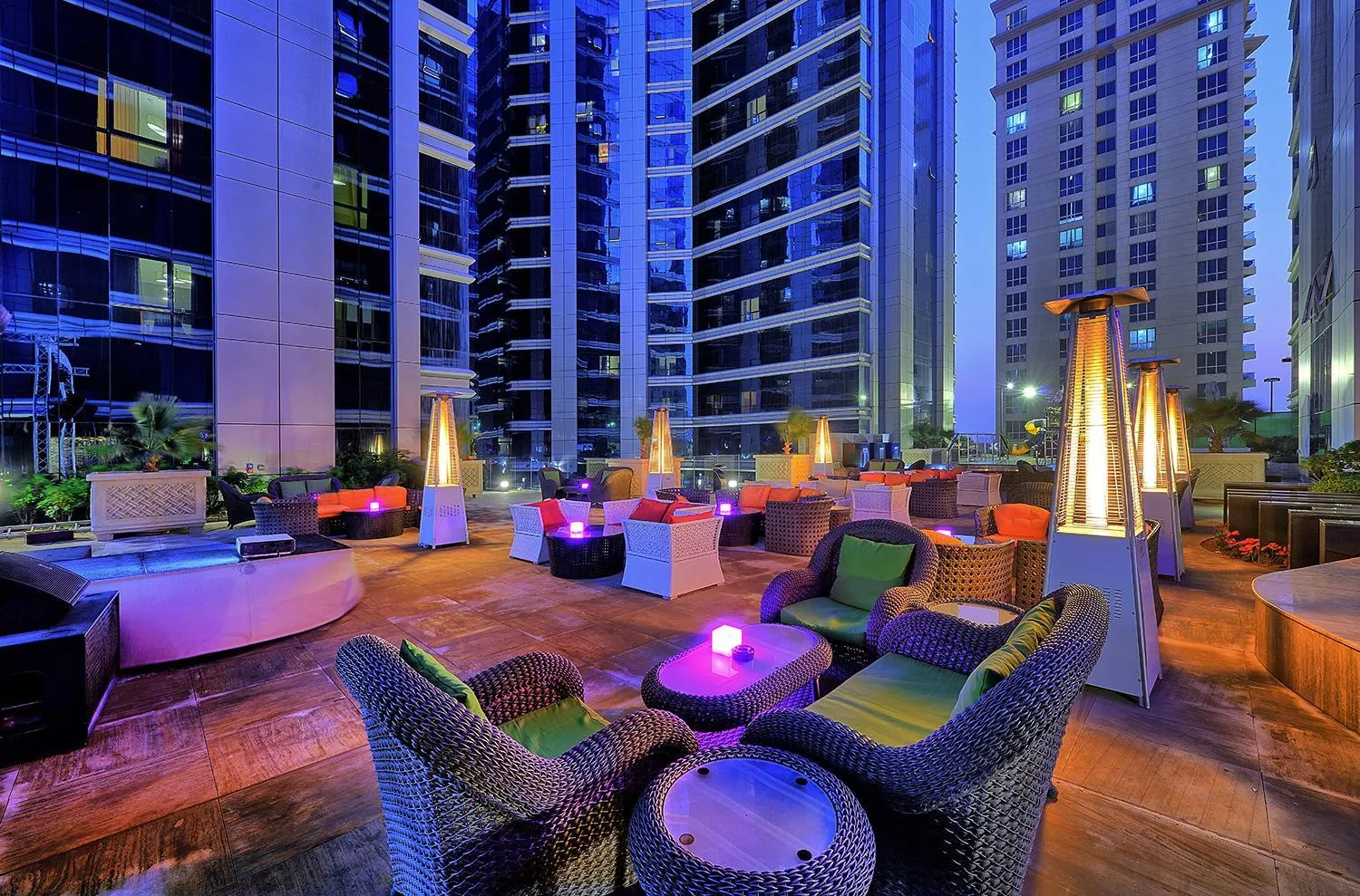 Restaurant/places to eat in Vintage Grand Hotel - Formerly Ghaya Grand Hotel