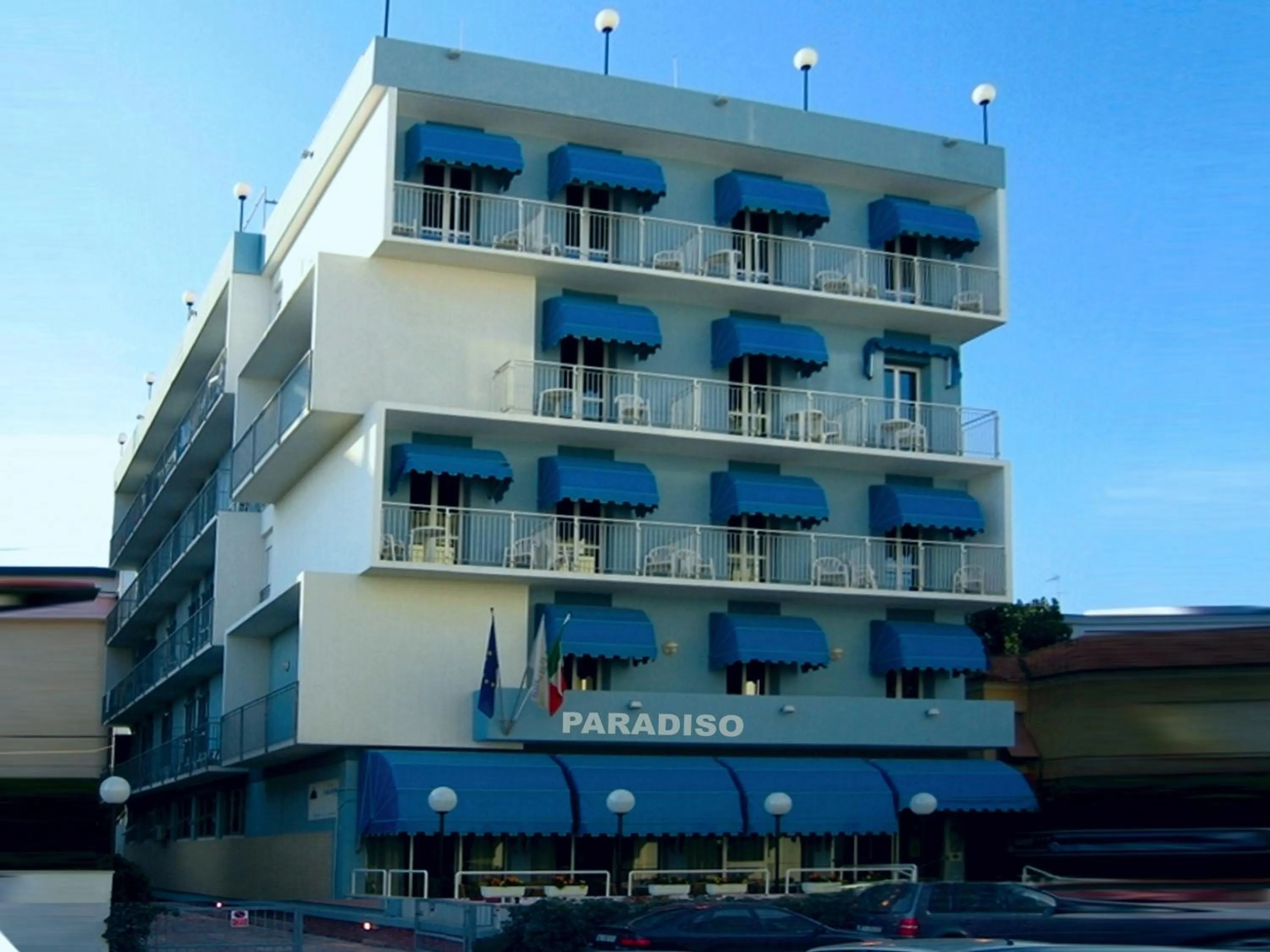 Facade/entrance in Hotel Paradiso