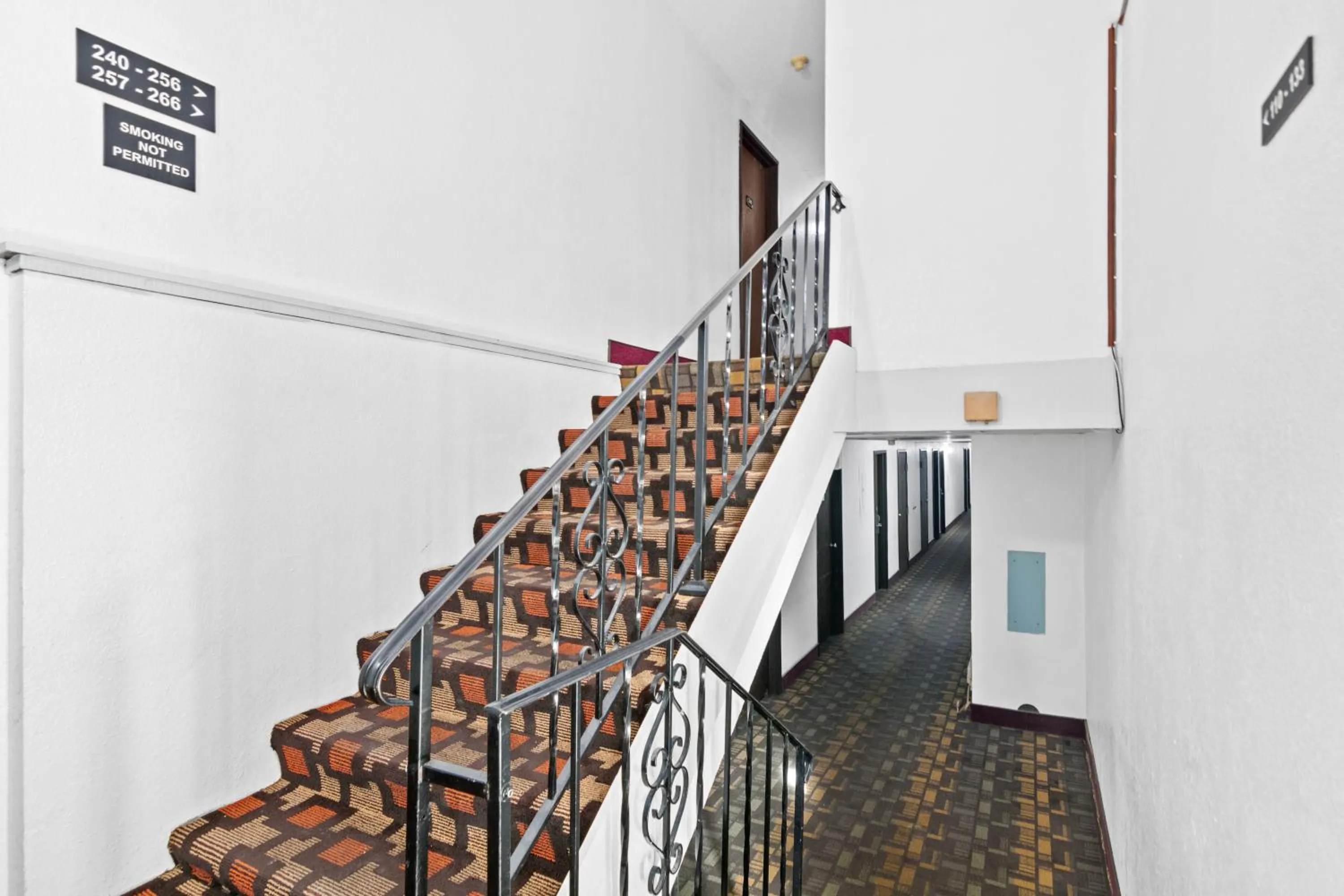 Property building in StayInn Little Falls