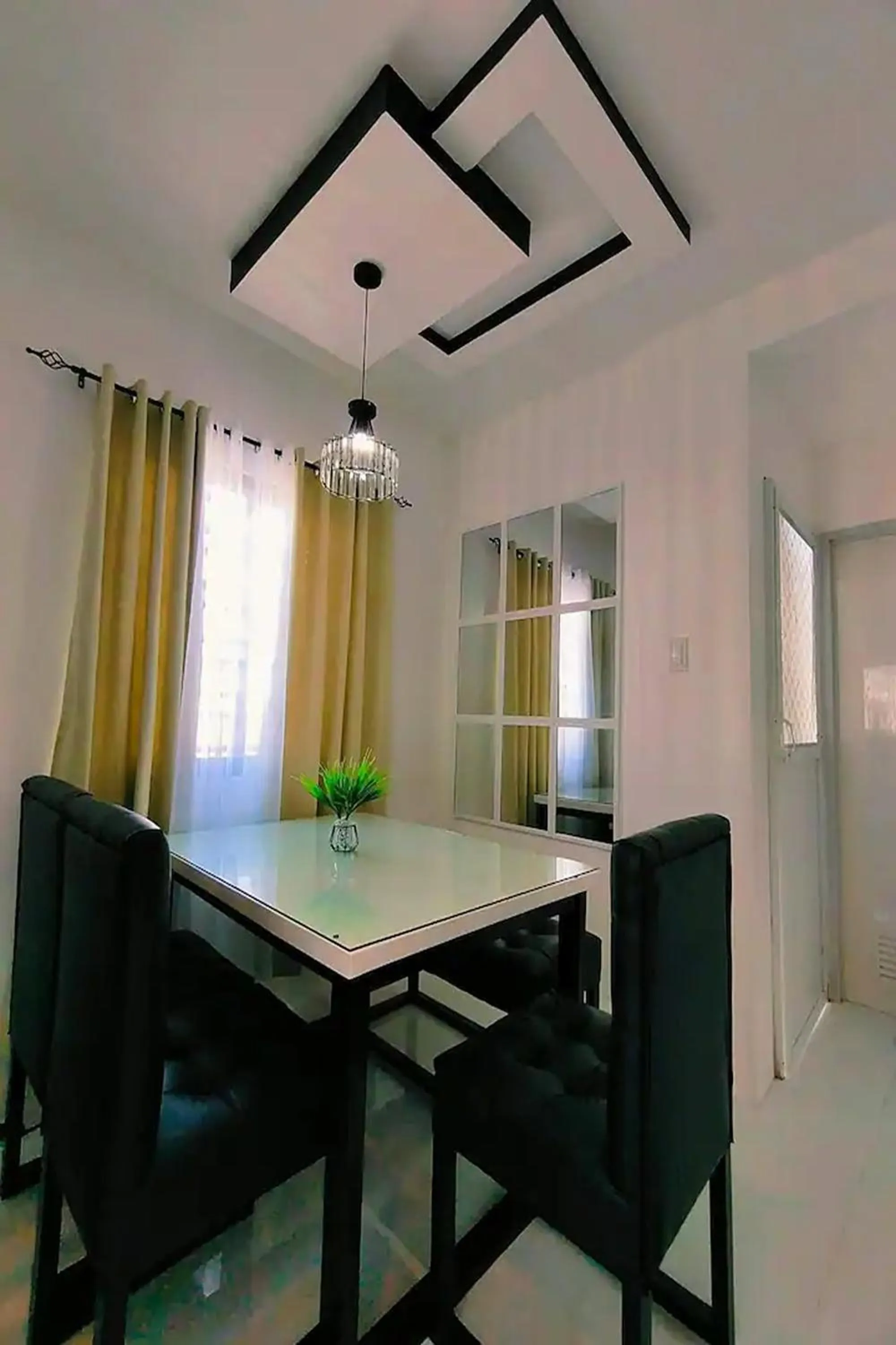 Living room in Shiella's Staycation House Cabanatuan