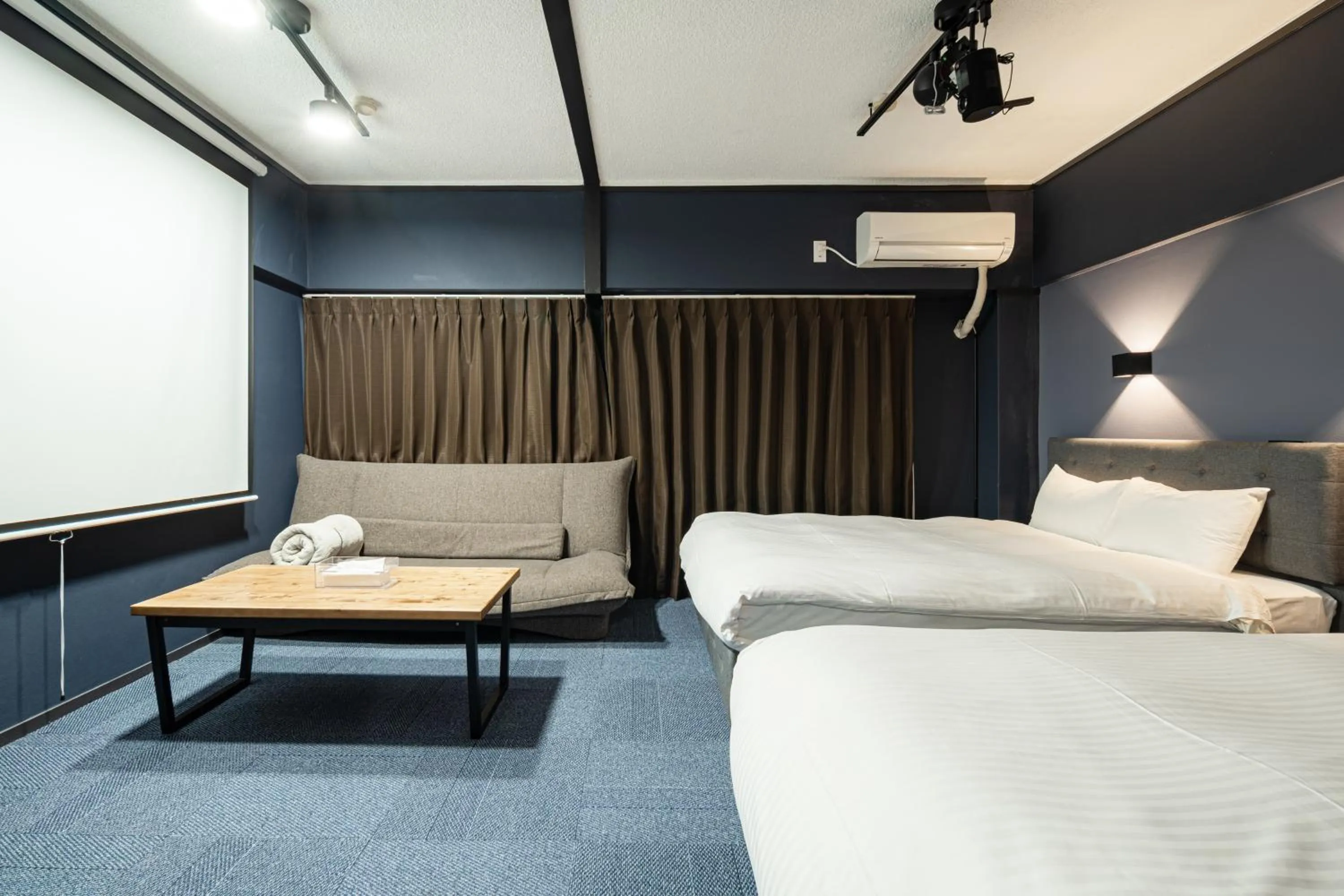 Photo of the whole room in Hotel Akasaka Heights