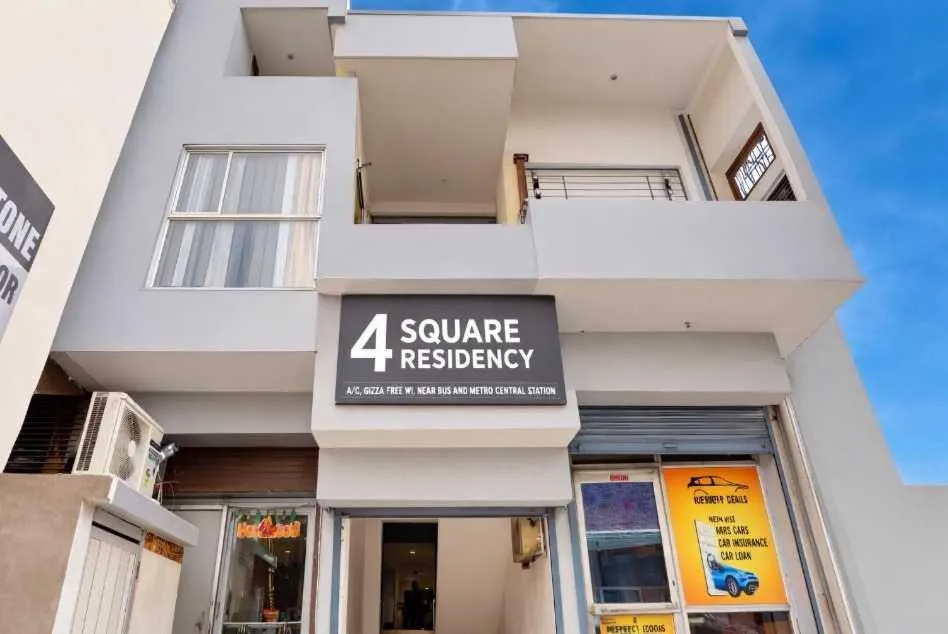 Facade/entrance in Hotel O 4 Square Residency