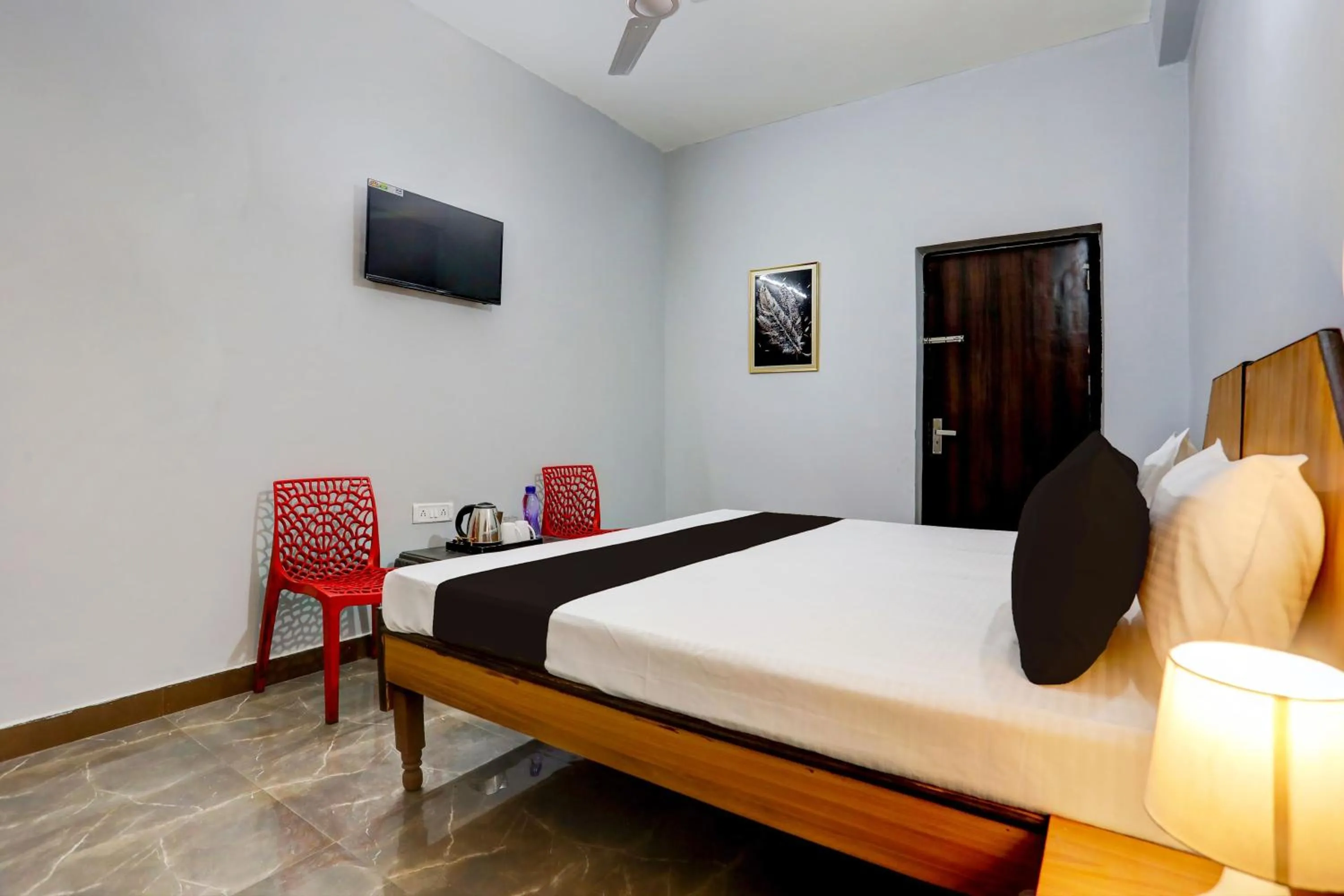 Bedroom in Hotel O 4 Square Residency