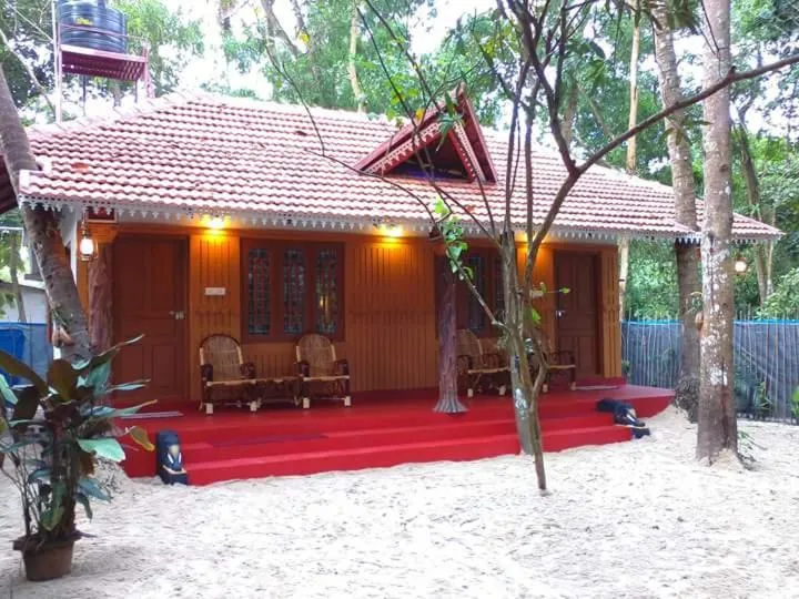 Property building in Marari Beach House