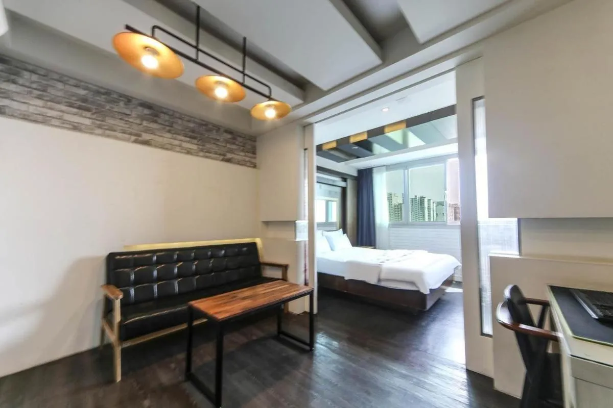 Photo of the whole room, Bed in Hwamyeong Sky Hotel