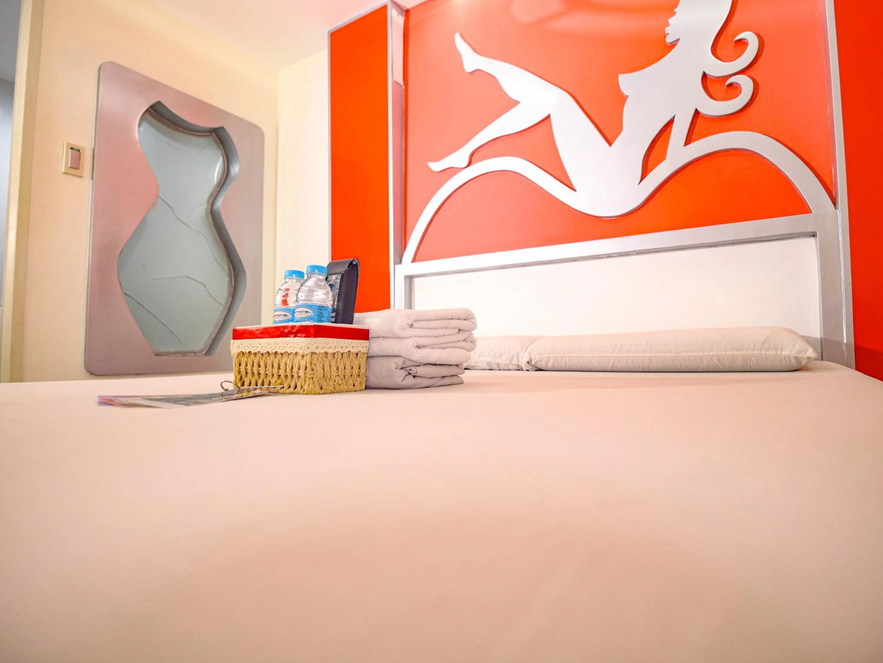 Bed in Astrotel Monumento