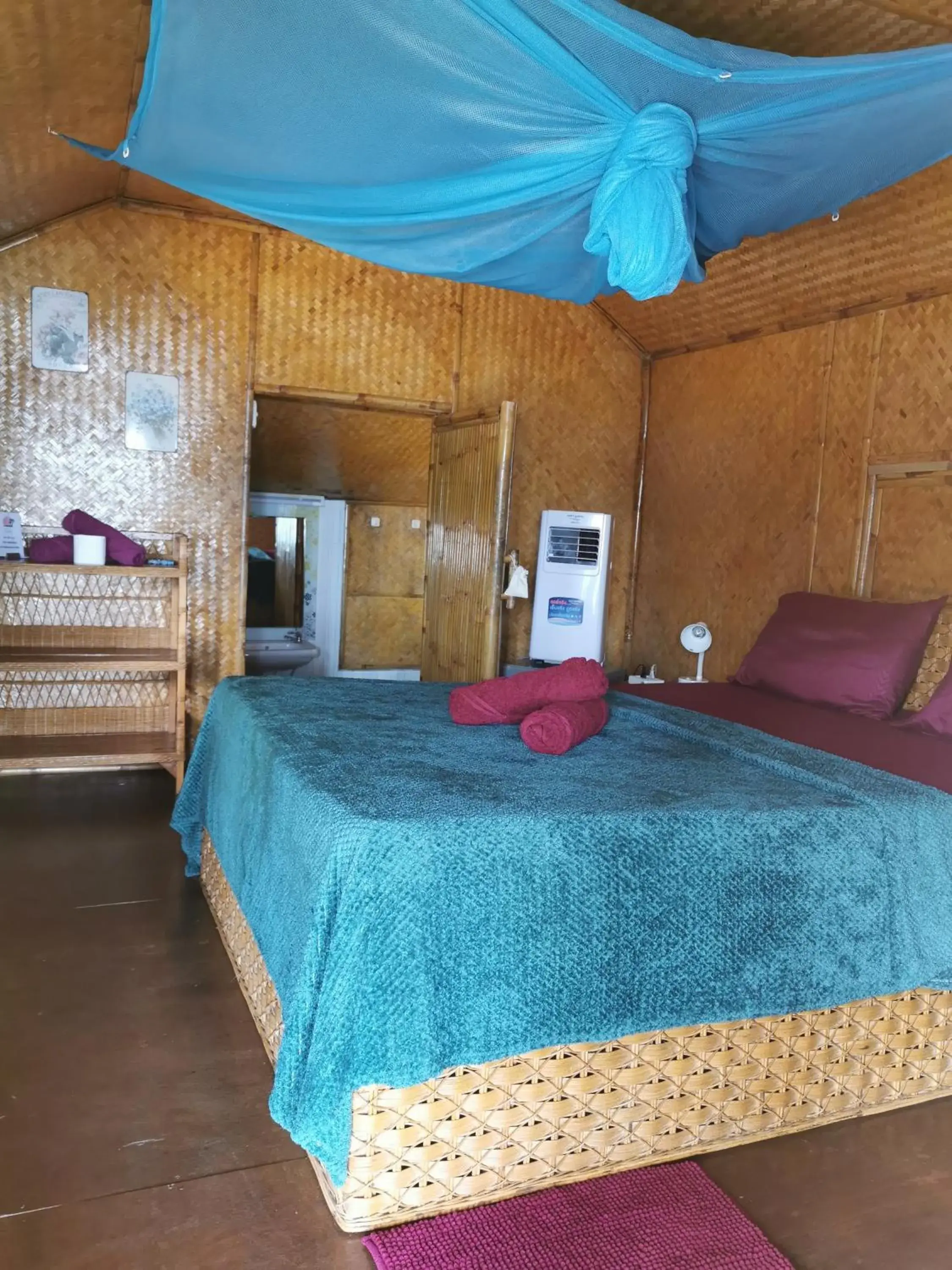 Bungalow - Water Front in Coco Sunset Beach Bungalow - Water Front in Coco Sunset Beach