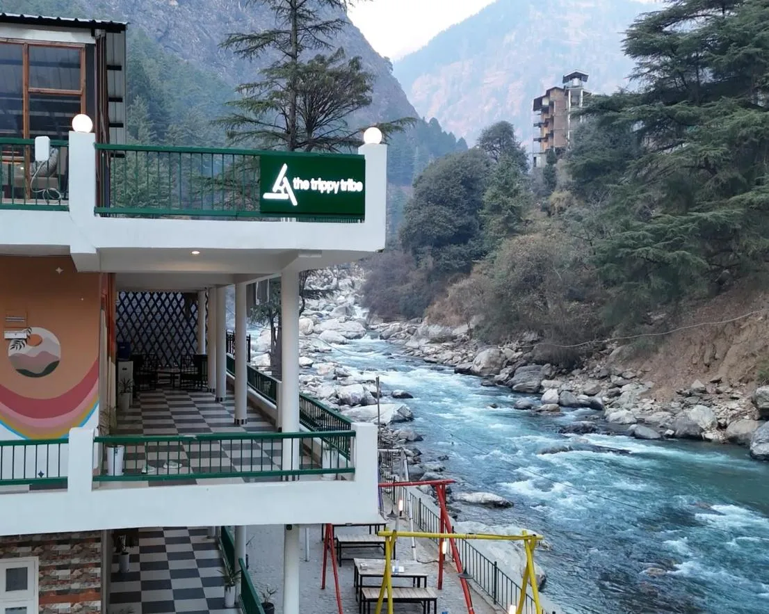 The Trippy Tribe Riverside Hostel Kasol