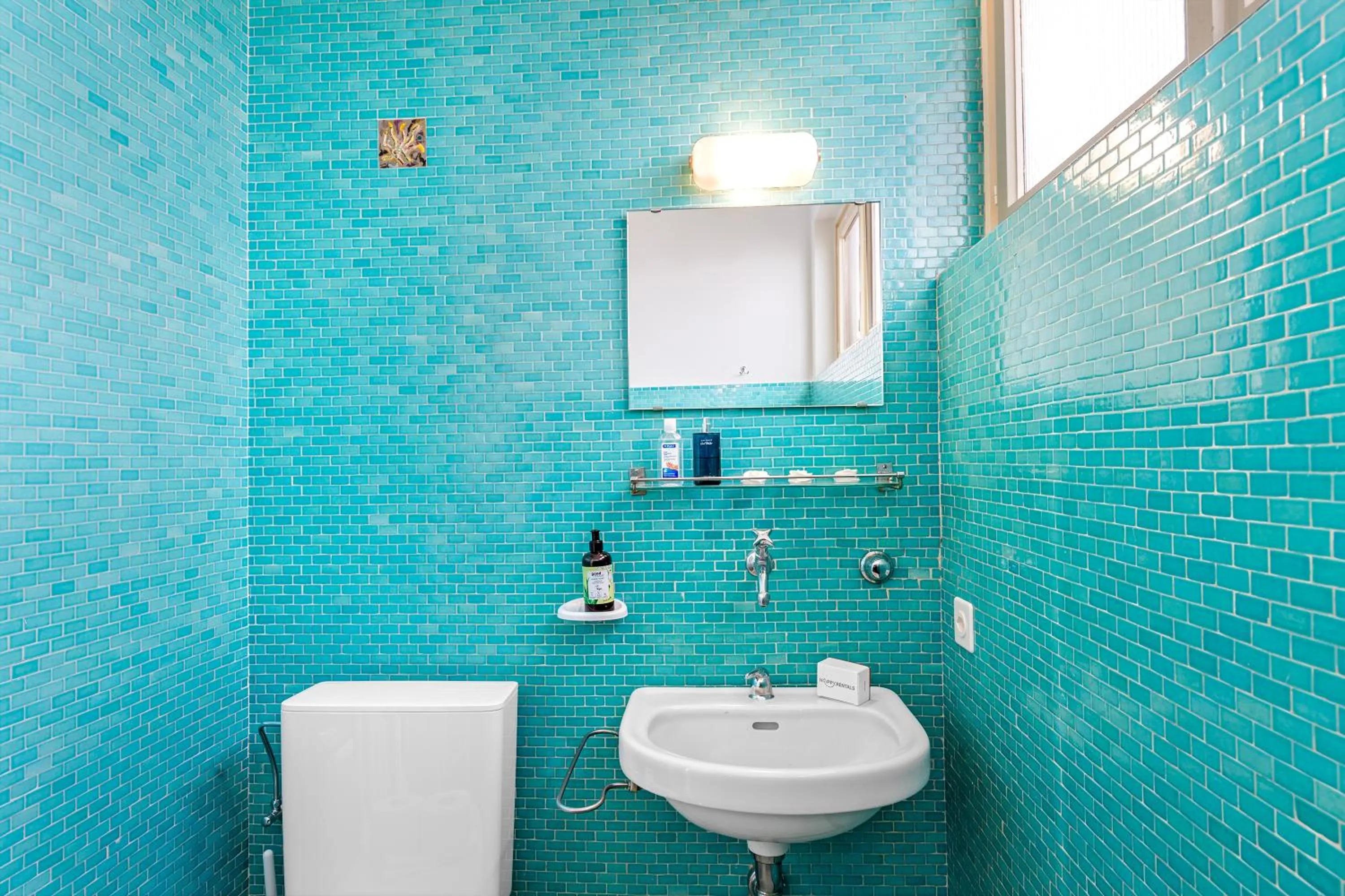 Bathroom in Casa Serenella Splendid Lake View - Happy Rentals