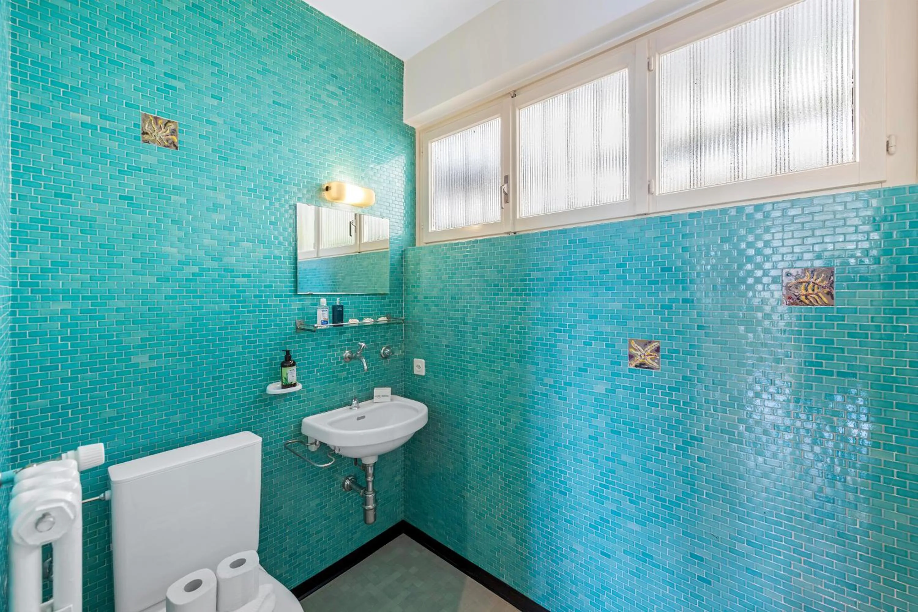 Bathroom in Casa Serenella Splendid Lake View - Happy Rentals