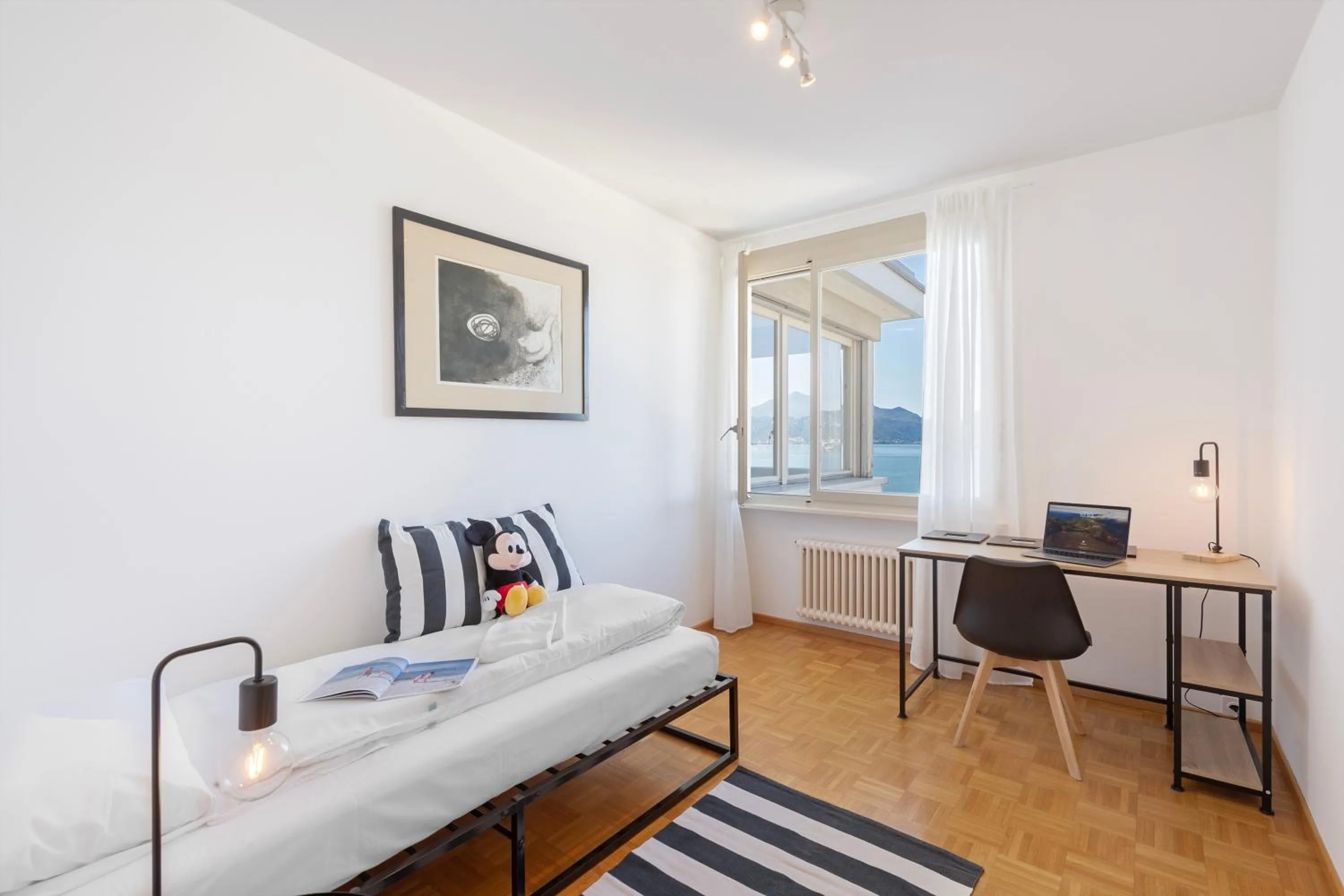 Bedroom in Casa Serenella Splendid Lake View - Happy Rentals