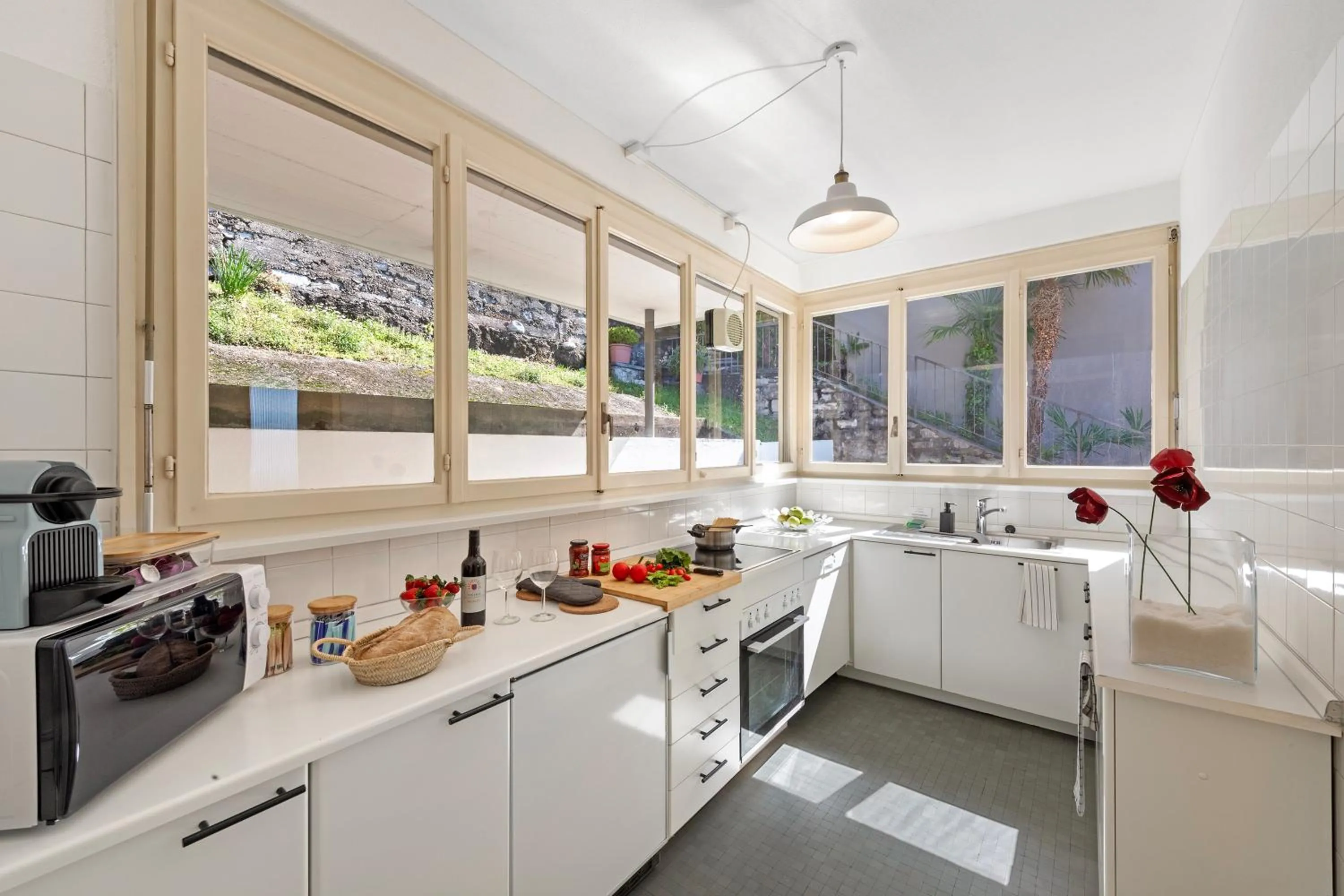 Kitchen or kitchenette in Casa Serenella Splendid Lake View - Happy Rentals