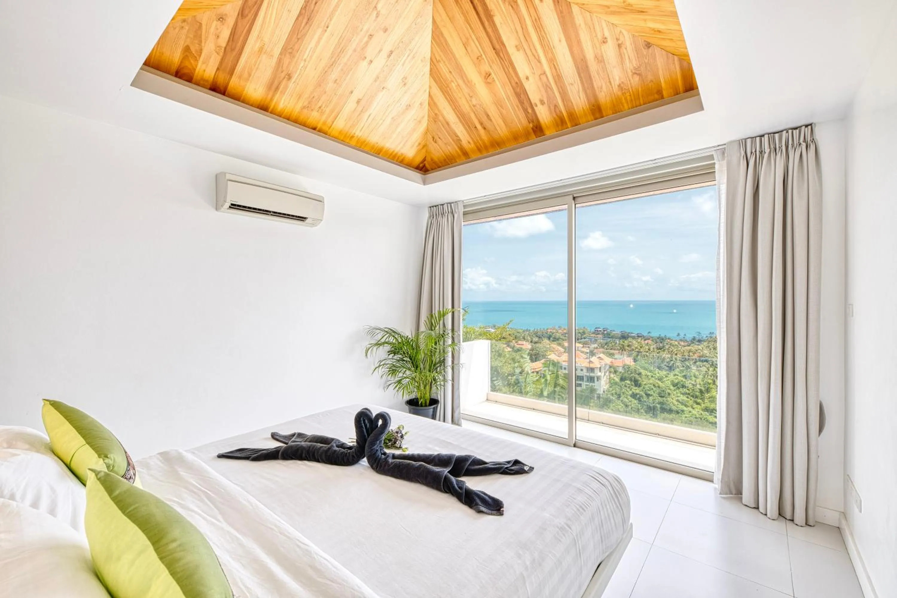Sea view, Bed in Villa Jaliza - Chaweng Noi