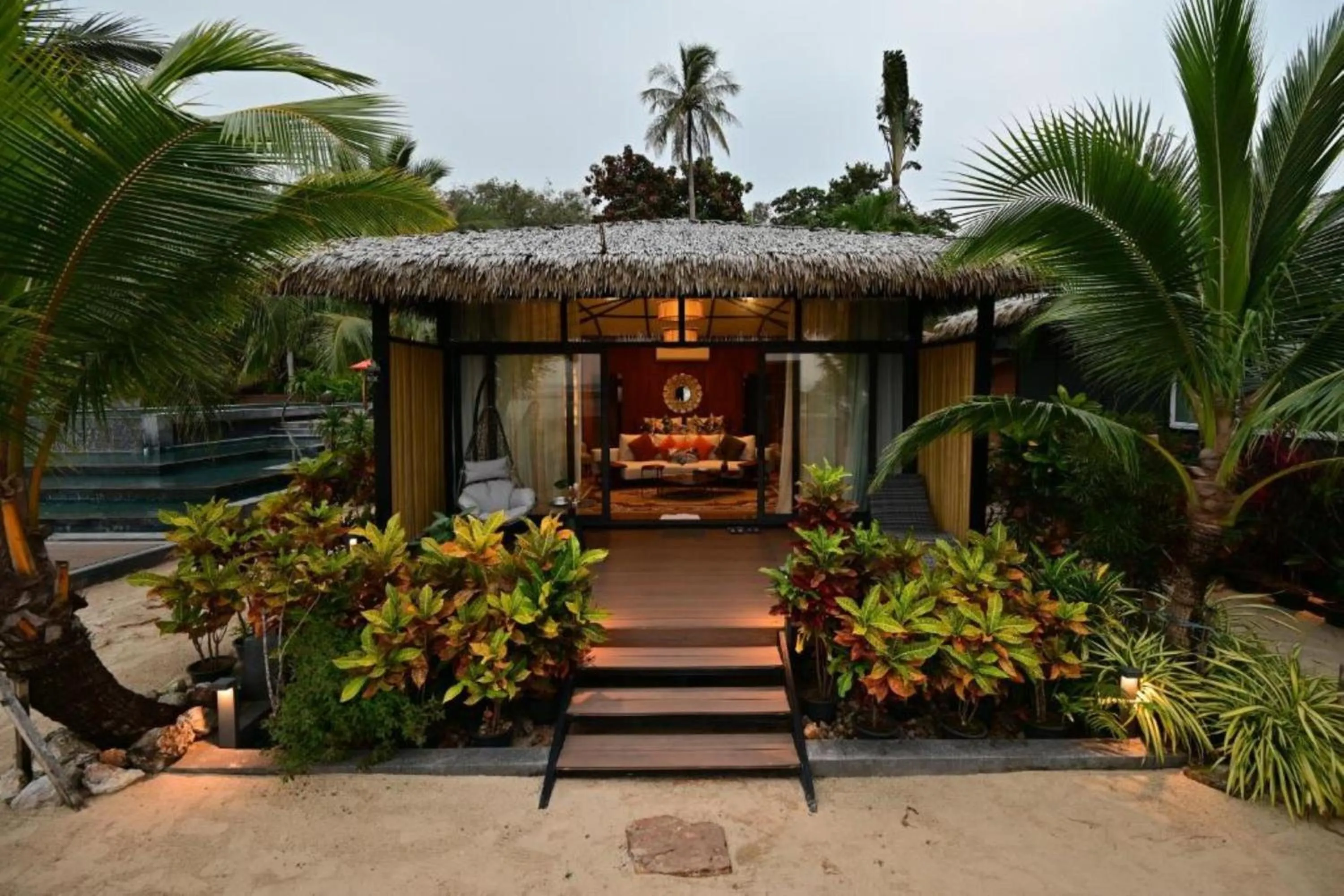 Property building in Big Sun Residences By iRETREAT