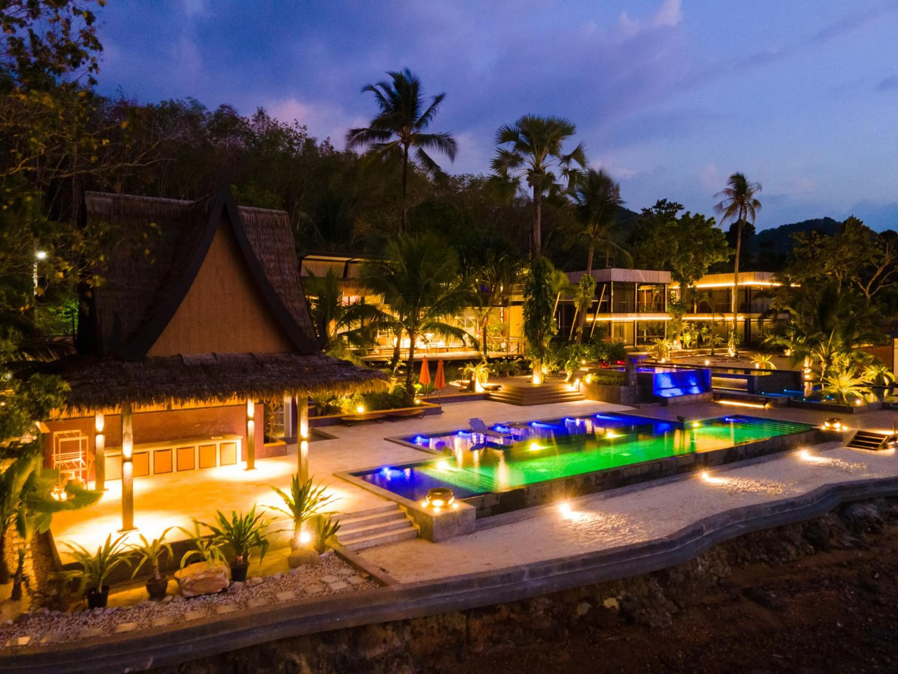 Property building in Big Sun Residences By iRETREAT