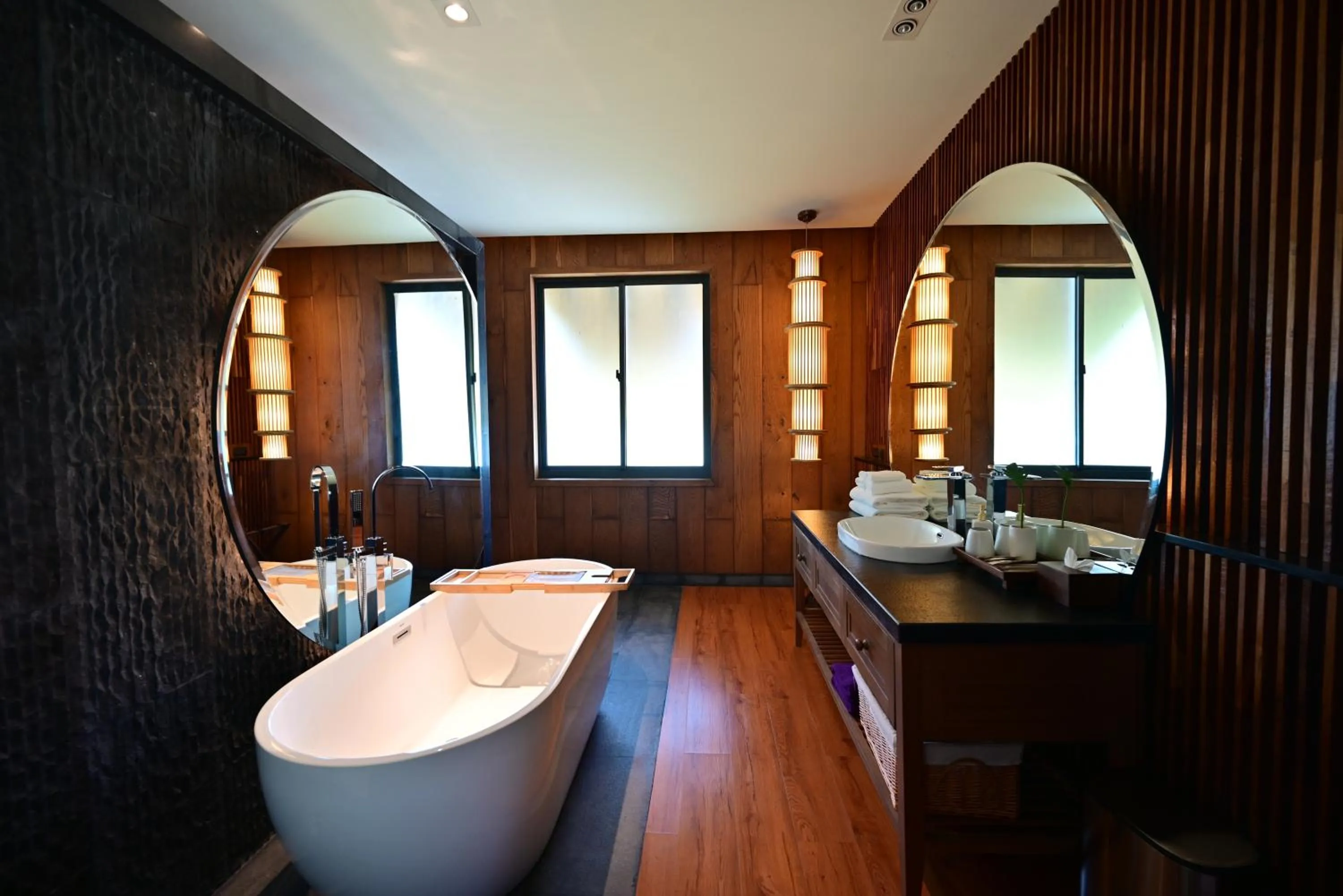 Bathroom in Big Sun Residences By iRETREAT