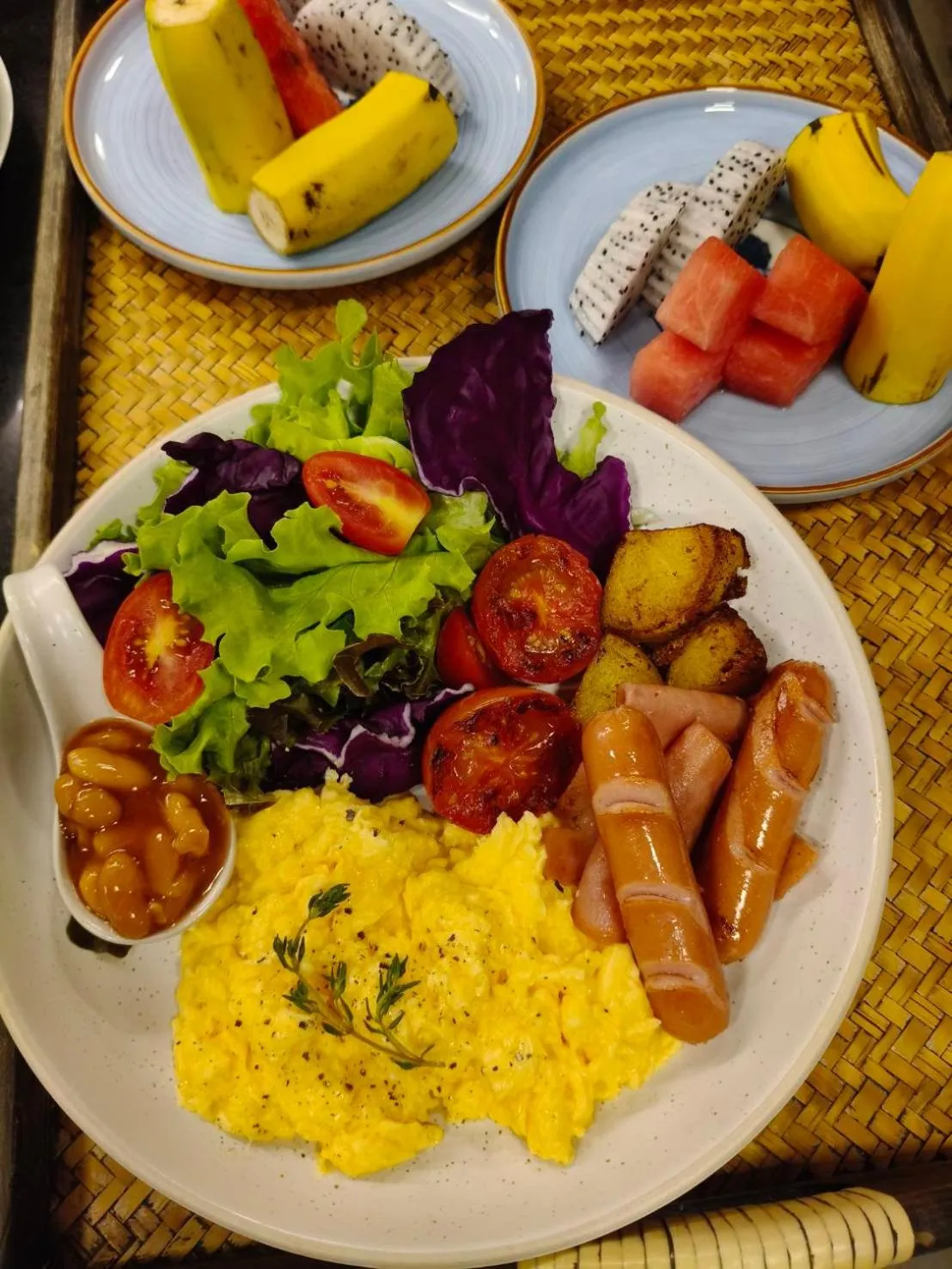 Food in Big Sun Residences By iRETREAT