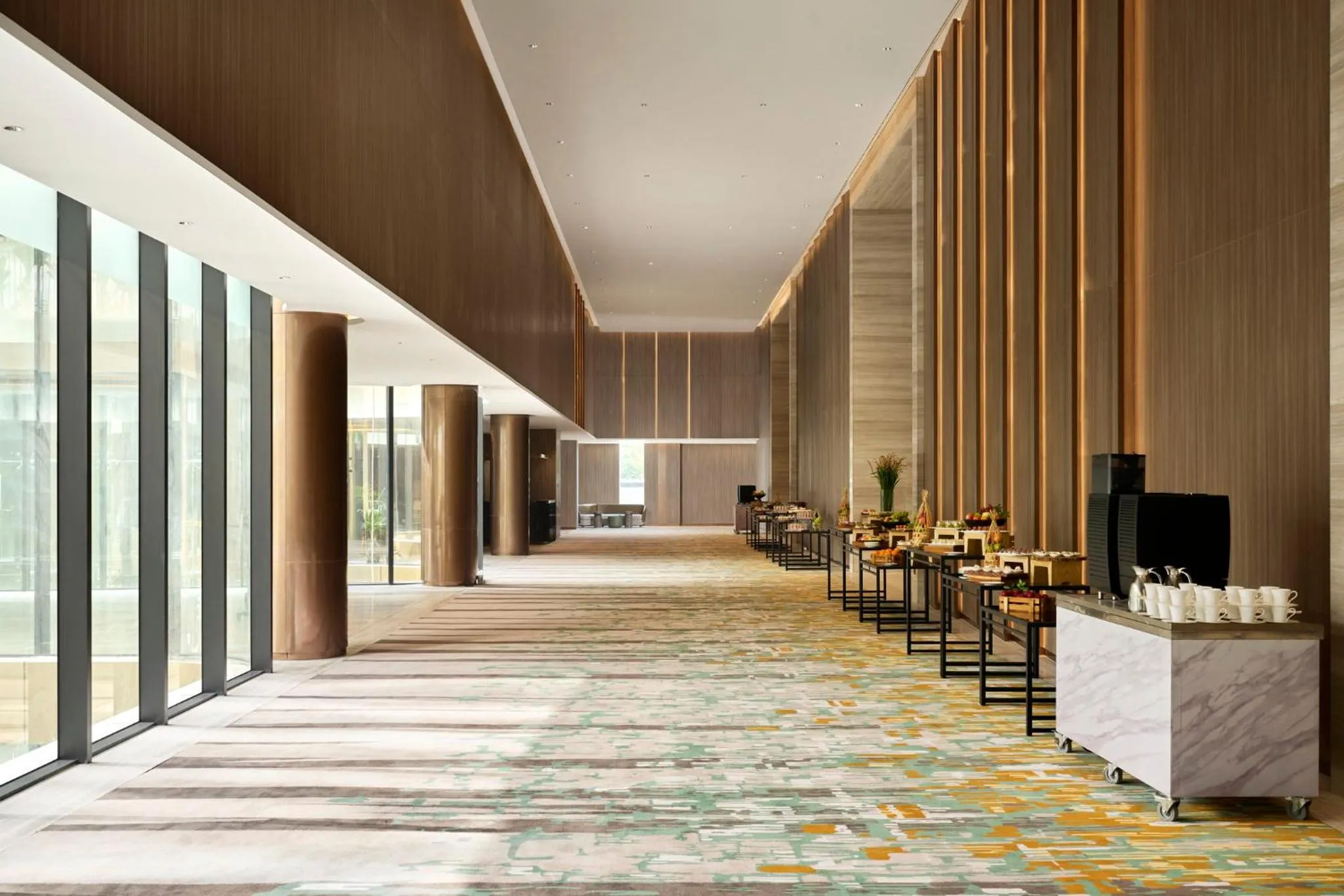 Meeting/conference room in Holiday Inn & Suites Vientiane by IHG