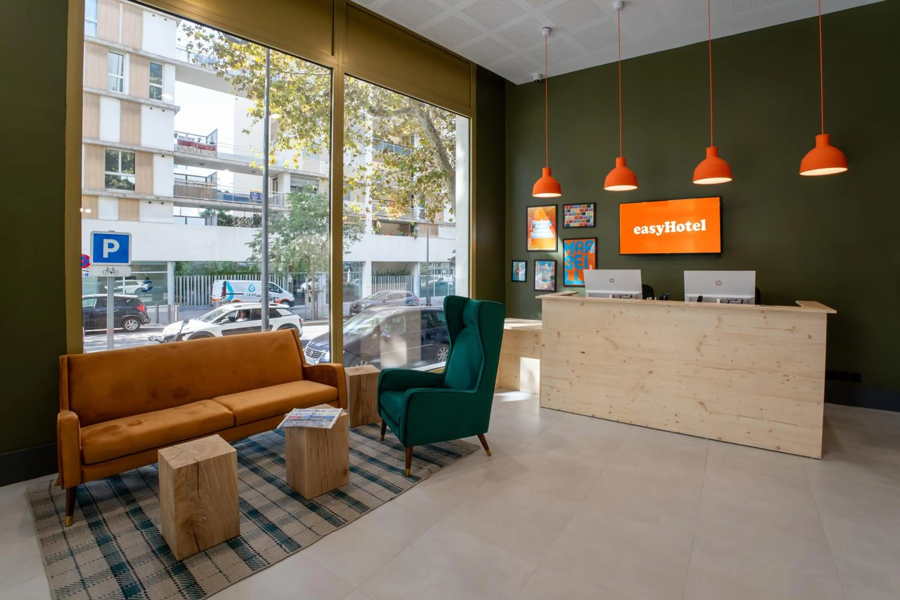 Lobby or reception in easyHotel Marseille Euromed