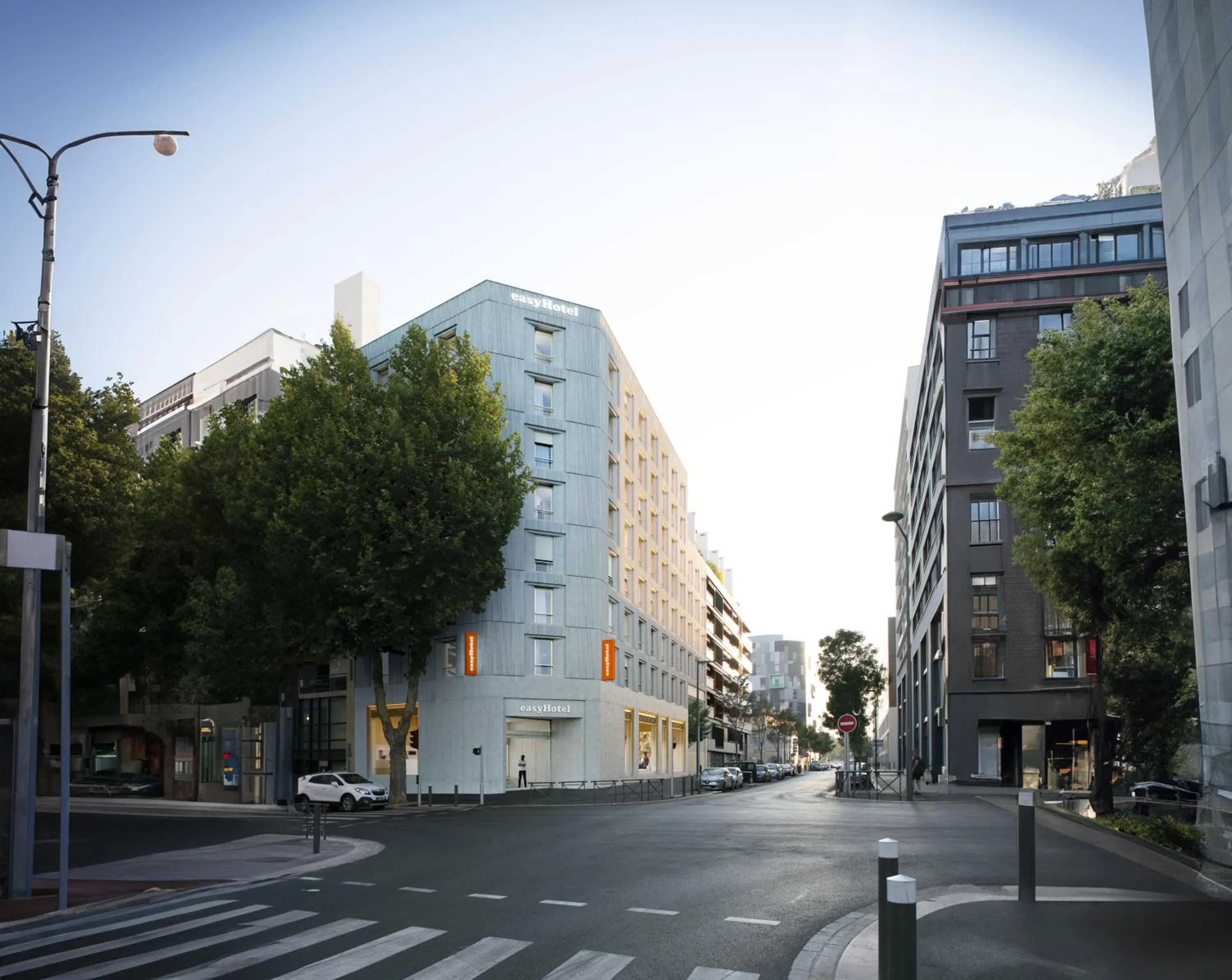 Property building in easyHotel Marseille Euromed