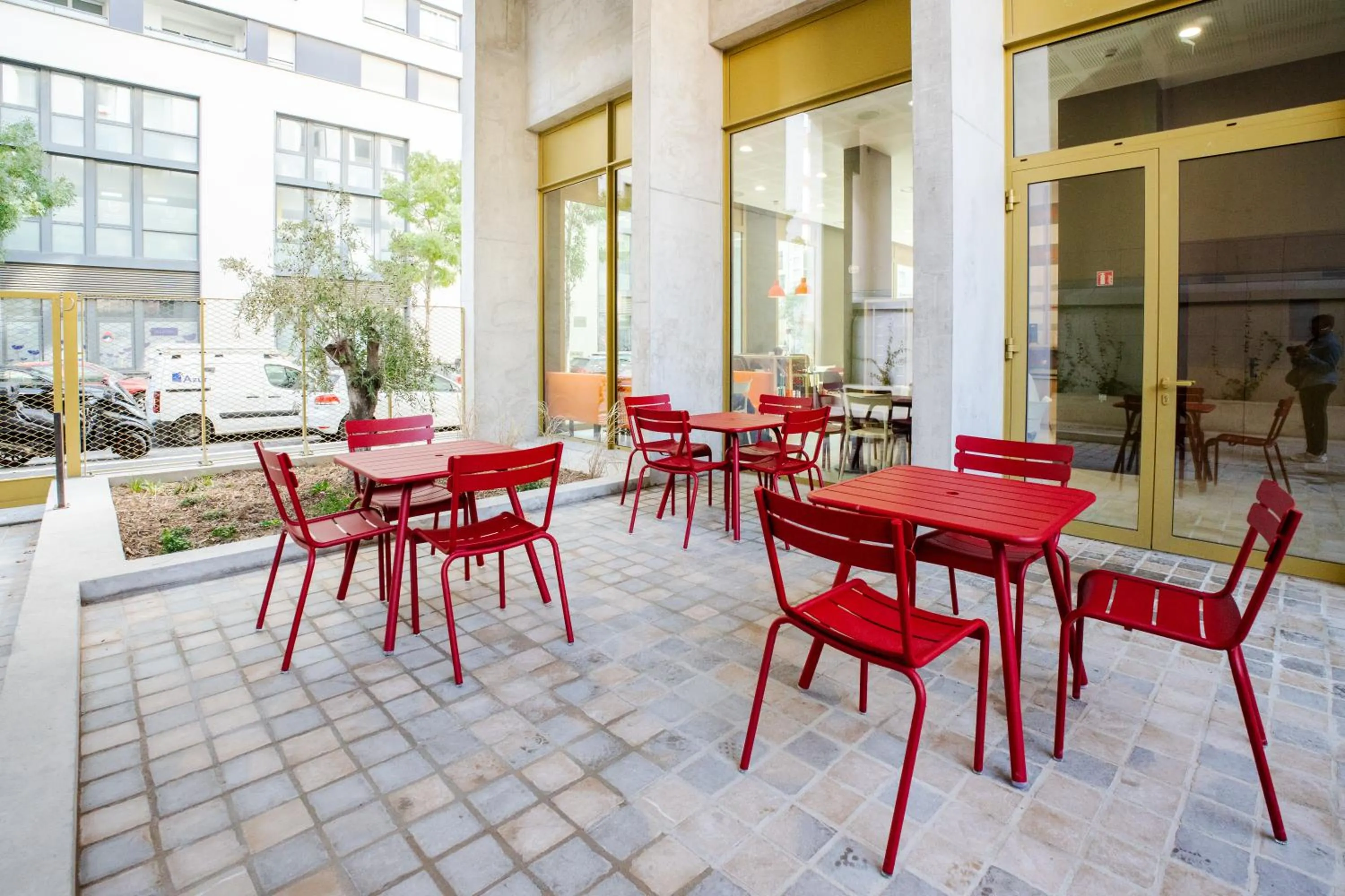 Balcony/Terrace in easyHotel Marseille Euromed