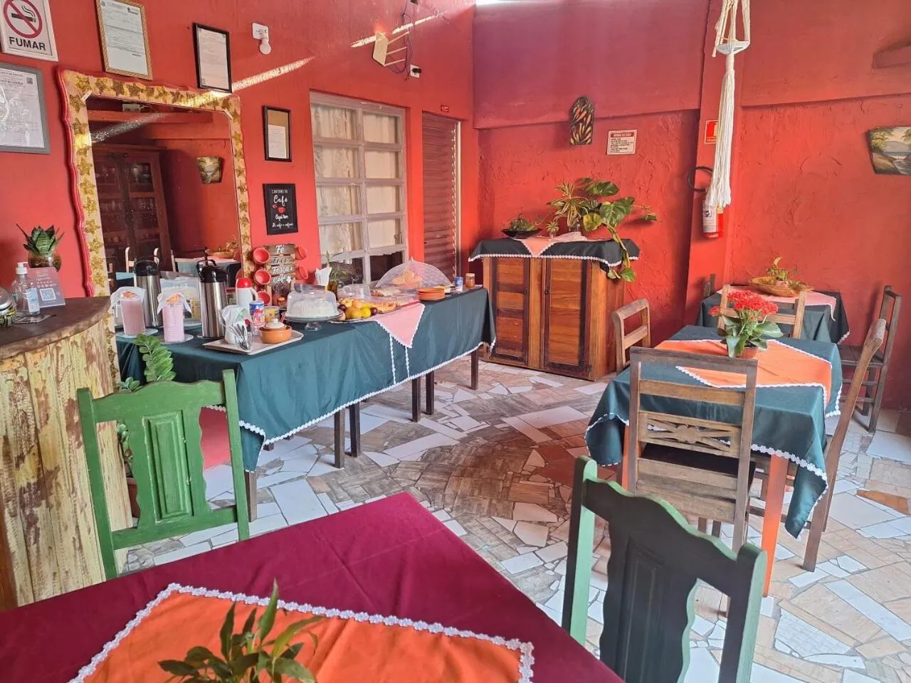 Dining area in Pousada Aconchego Recanto Do Mar