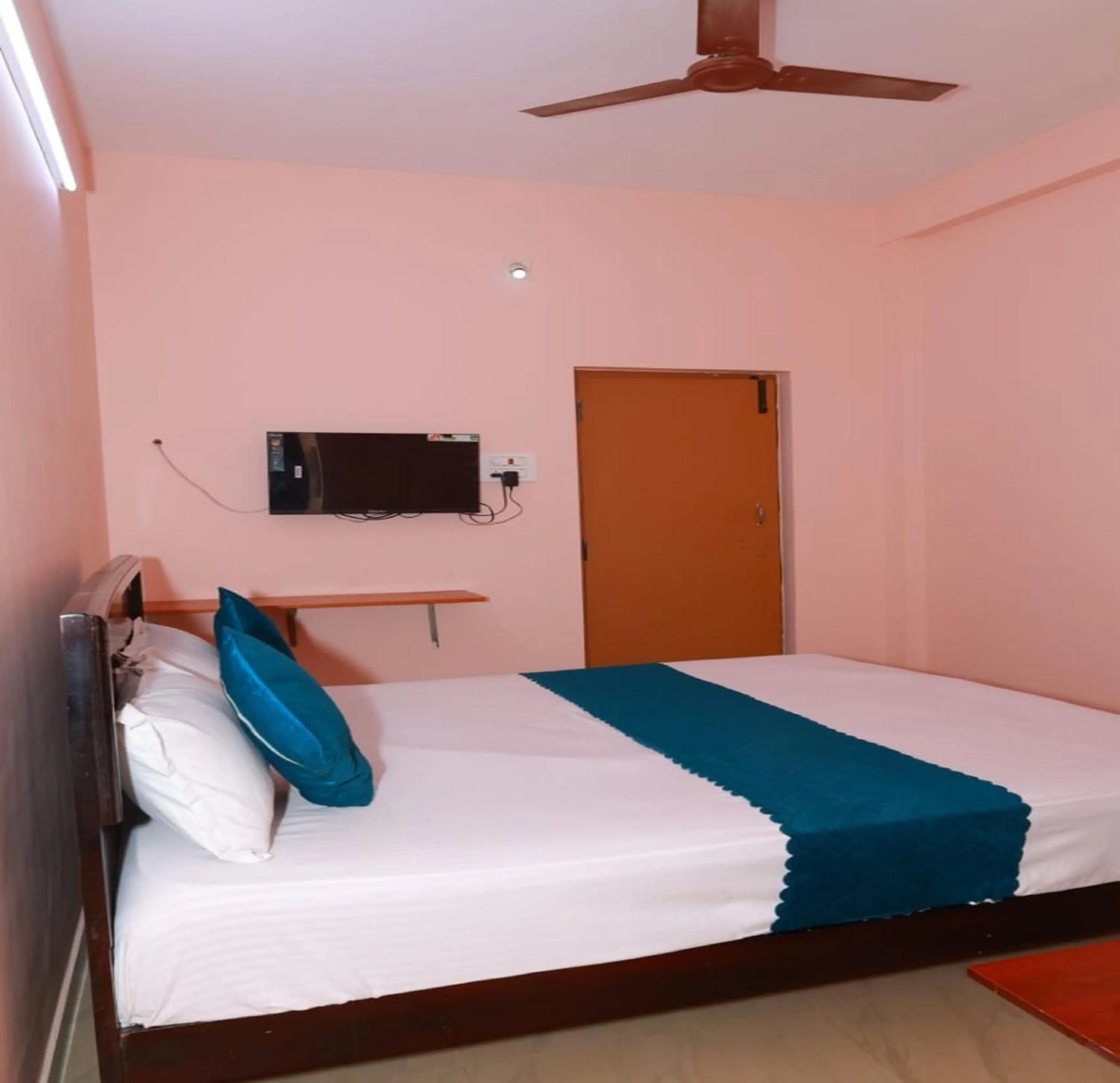 Photo of the whole room, Bed in Aryas Residency- Near Isha Foundation Coimbatore & Karunya University