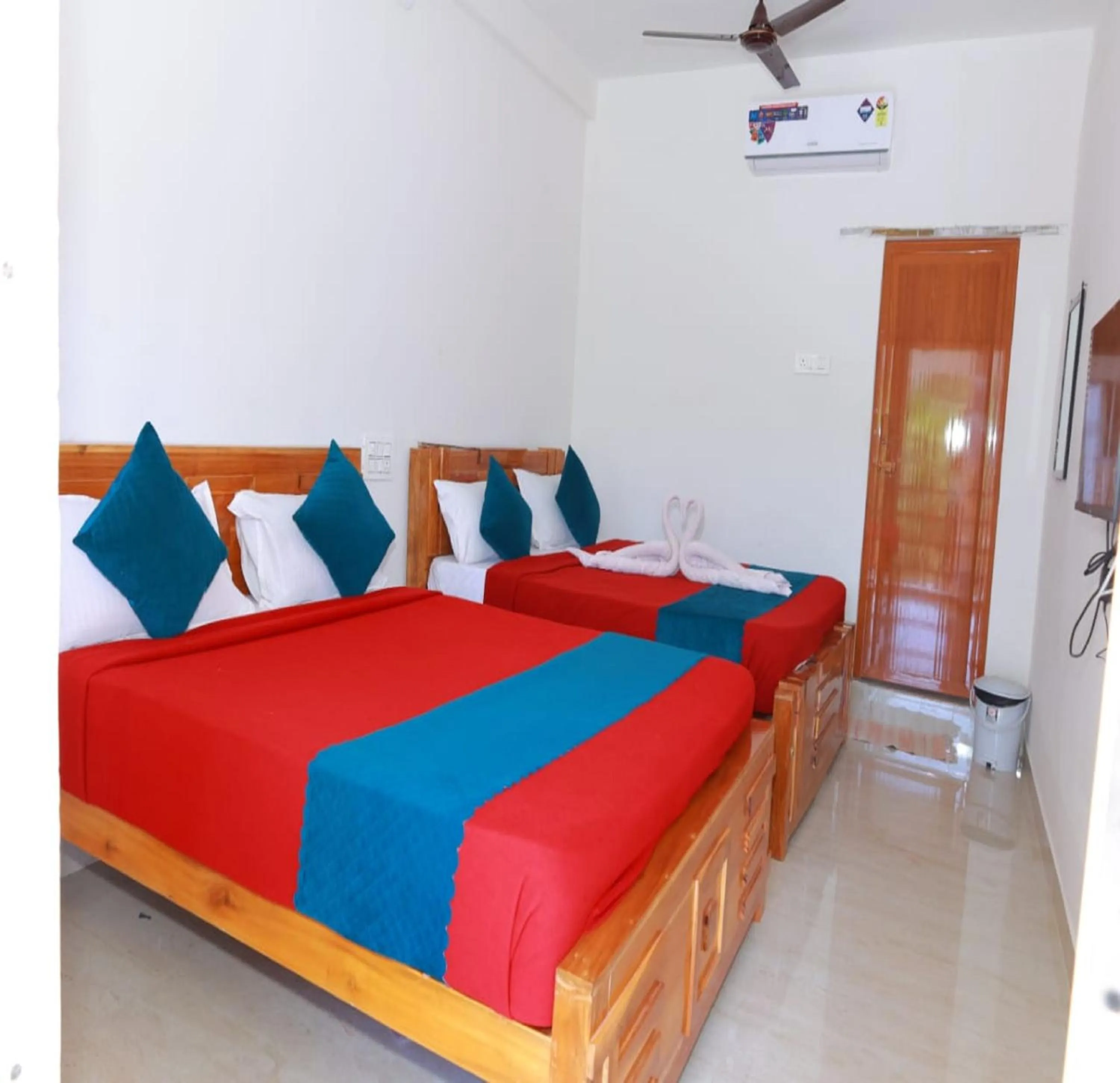Photo of the whole room, Bed in Aryas Residency- Near Isha Foundation Coimbatore & Karunya University