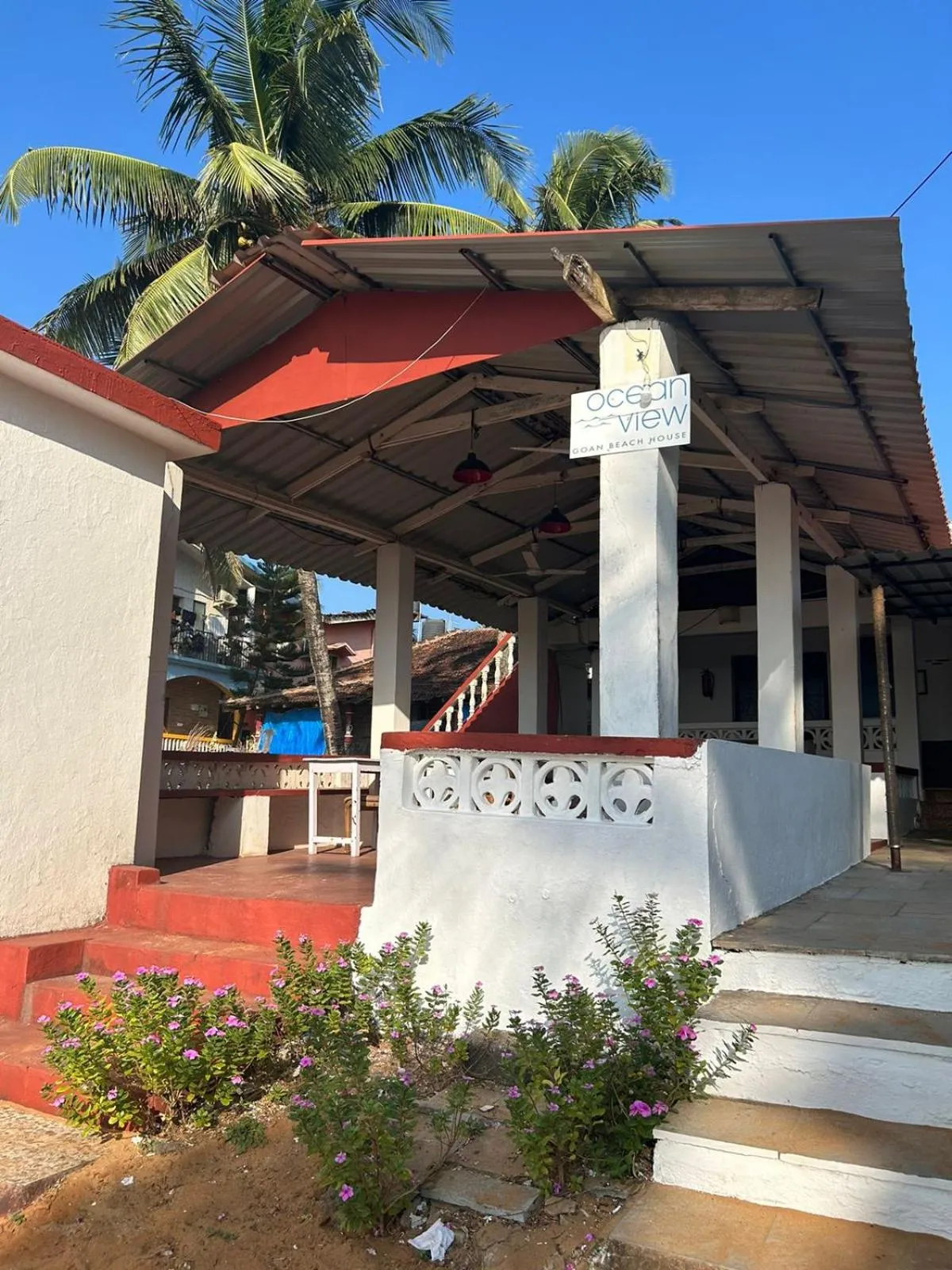 Facade/entrance in Ocean View Goan Beach House