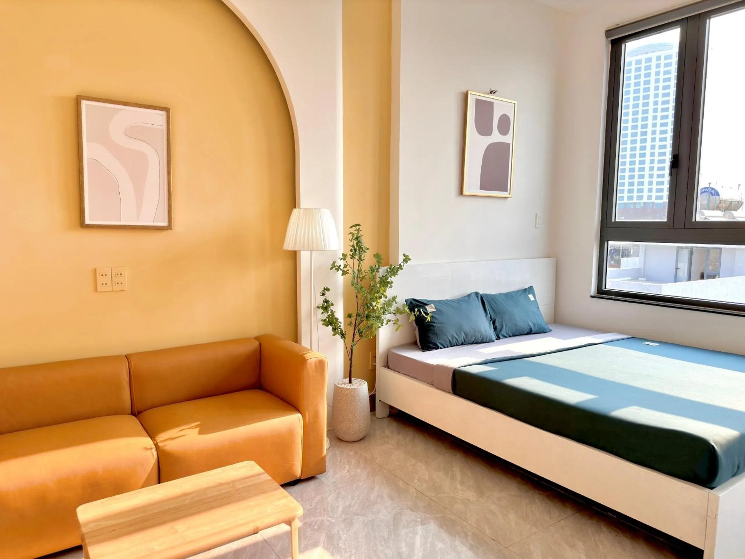 Bed in Corgi House Danang