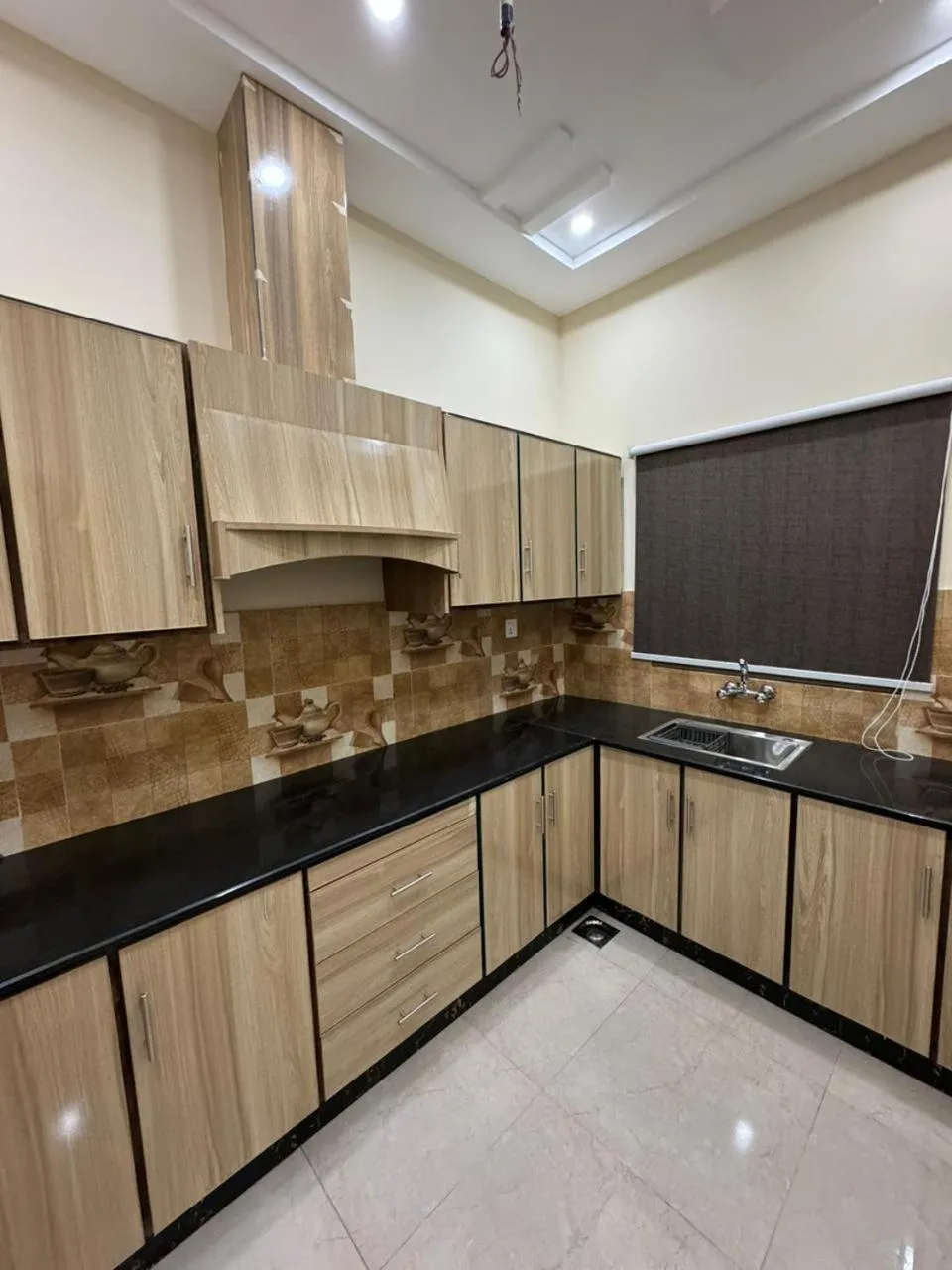 Kitchen or kitchenette in Gold Pine Hotel Lahore
