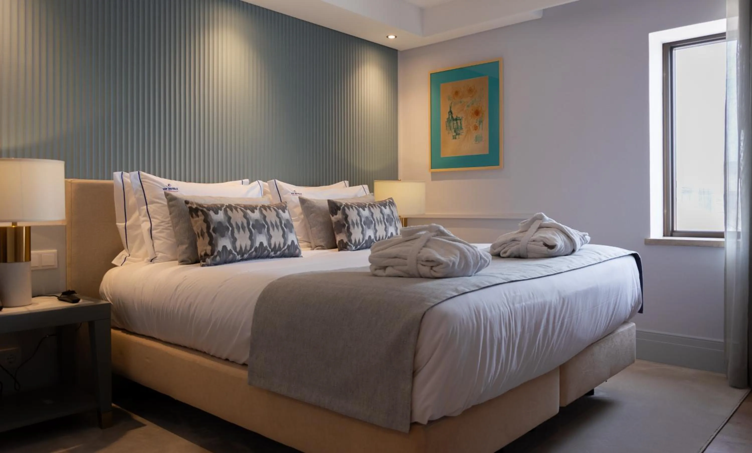 Bedroom, Bed in VIP Executive Suites do Marquês Hotel