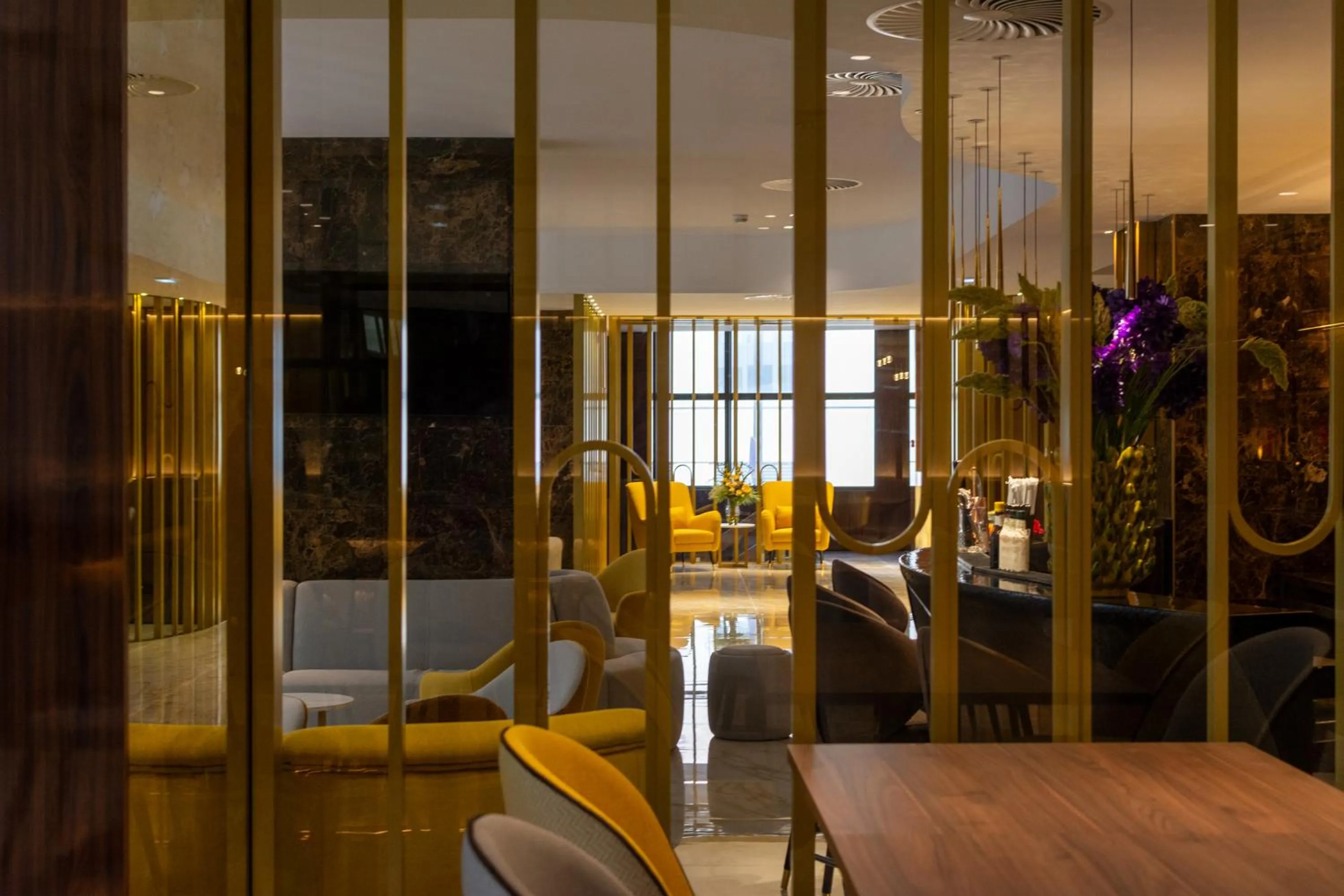 Seating area in VIP Executive Suites do Marquês Hotel