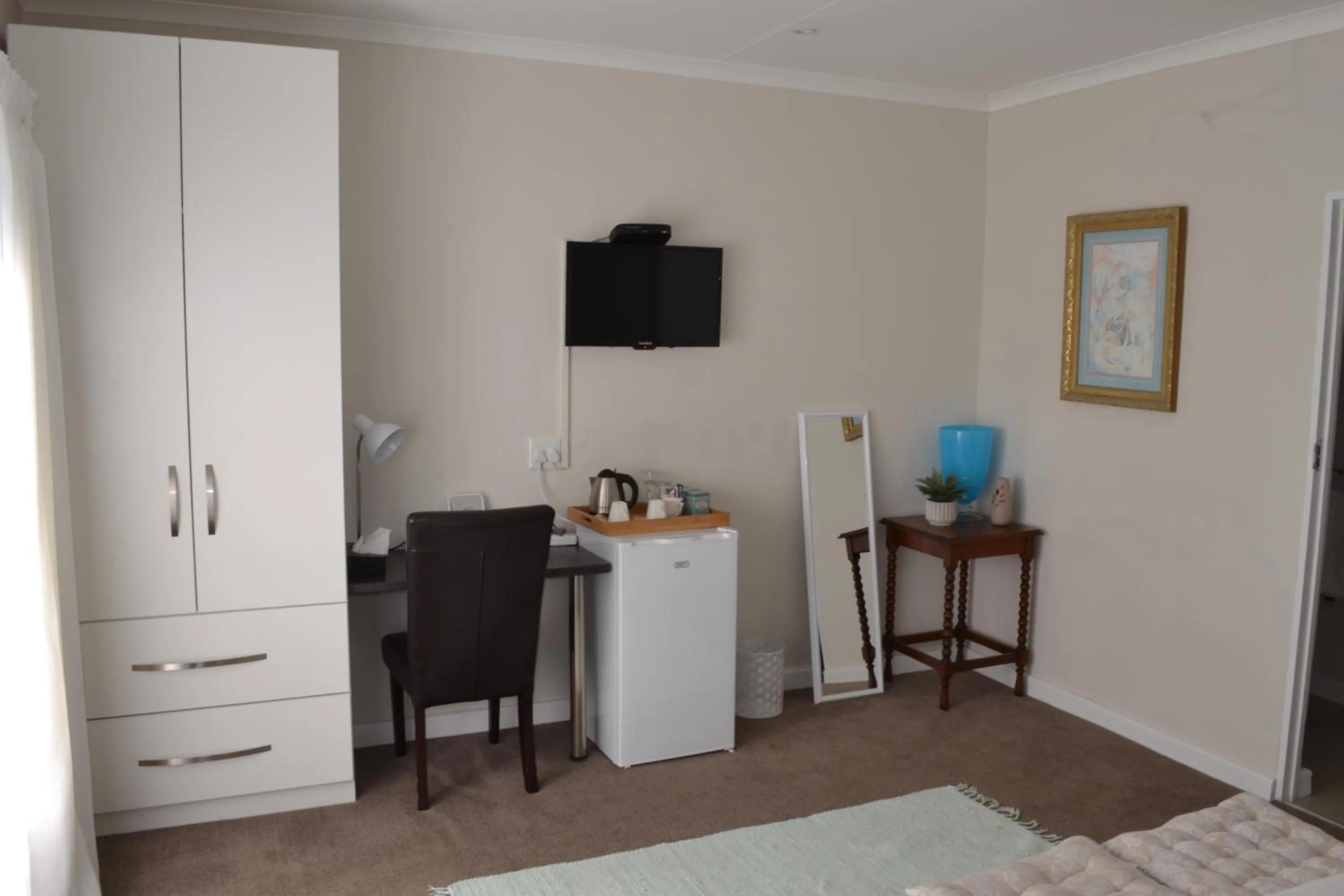 TV and multimedia in Fish Eagle Manor