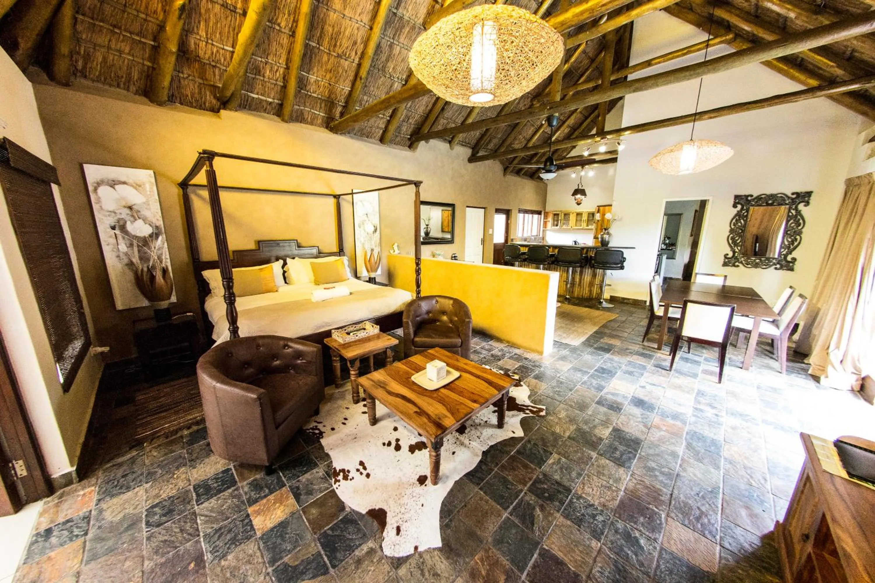Coffee/tea facilities in Fish Eagle Manor