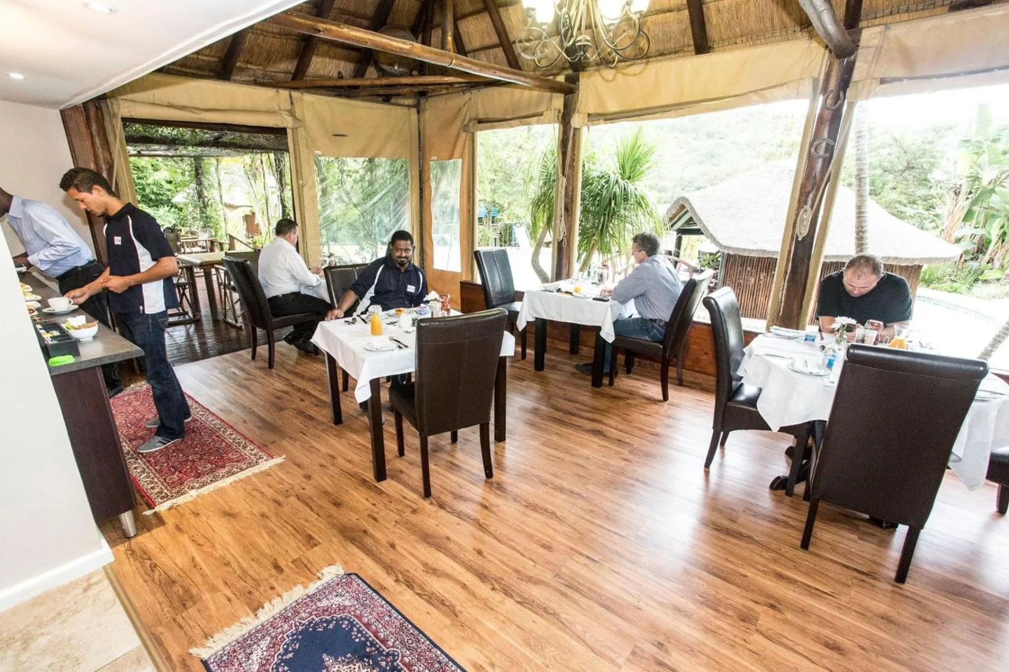 group of guests in Fish Eagle Manor