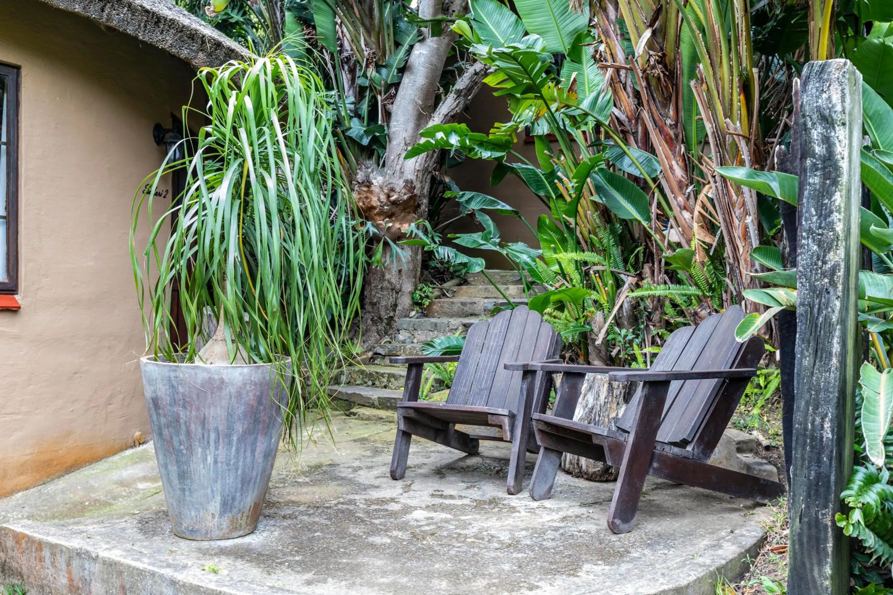 Garden in Fish Eagle Manor