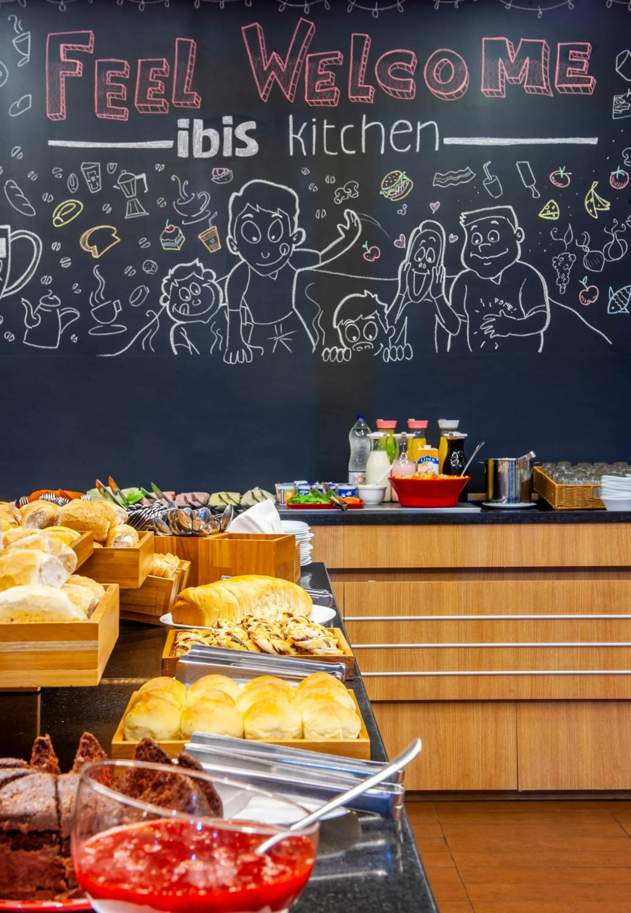 Buffet breakfast in ibis Ourinhos