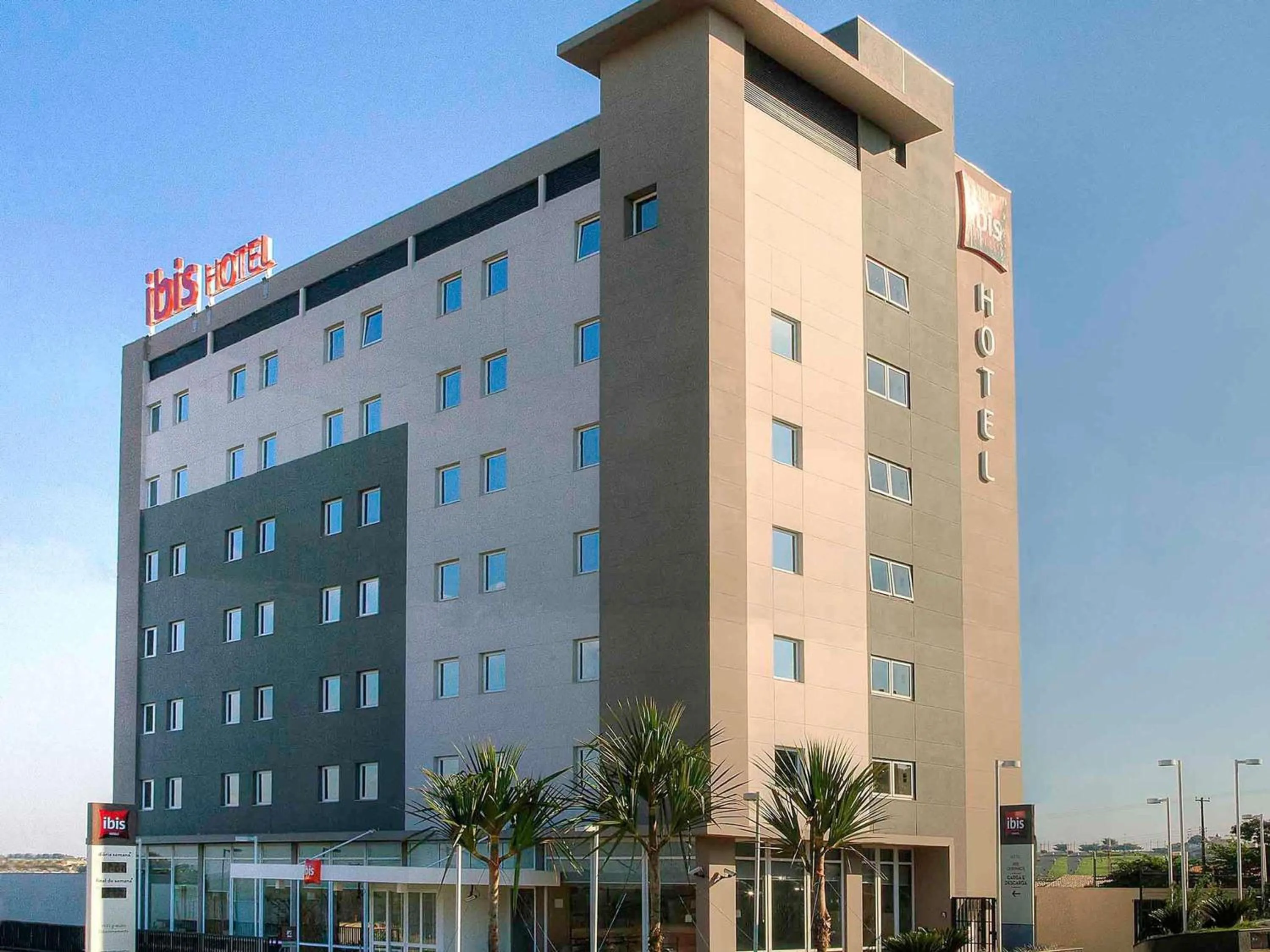 Property building in ibis Ourinhos