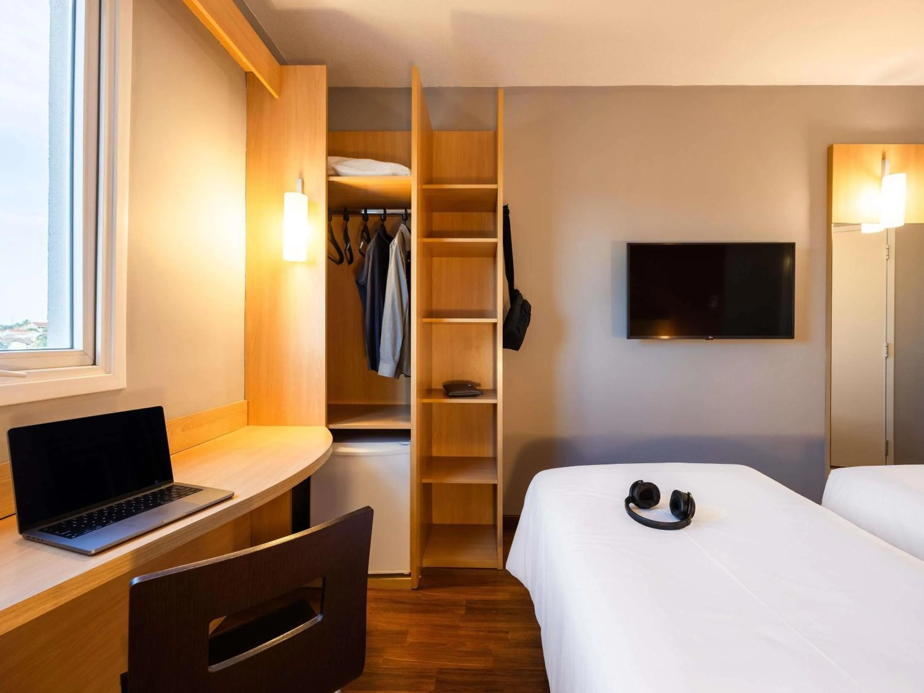 Bedroom, Bed in ibis Ourinhos