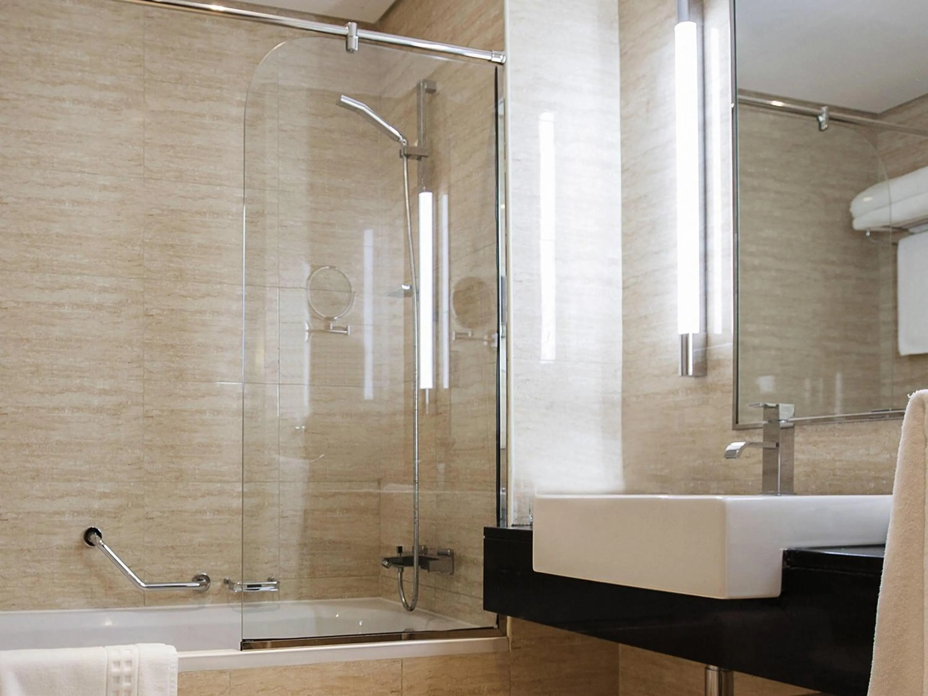 Bedroom in Pullman Dubai Jumeirah Lakes Towers