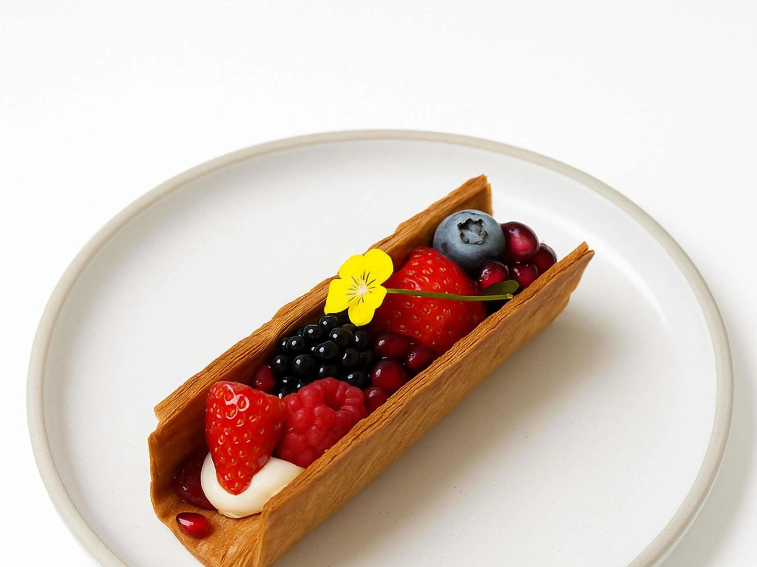 Lounge or bar in Pullman Dubai Jumeirah Lakes Towers