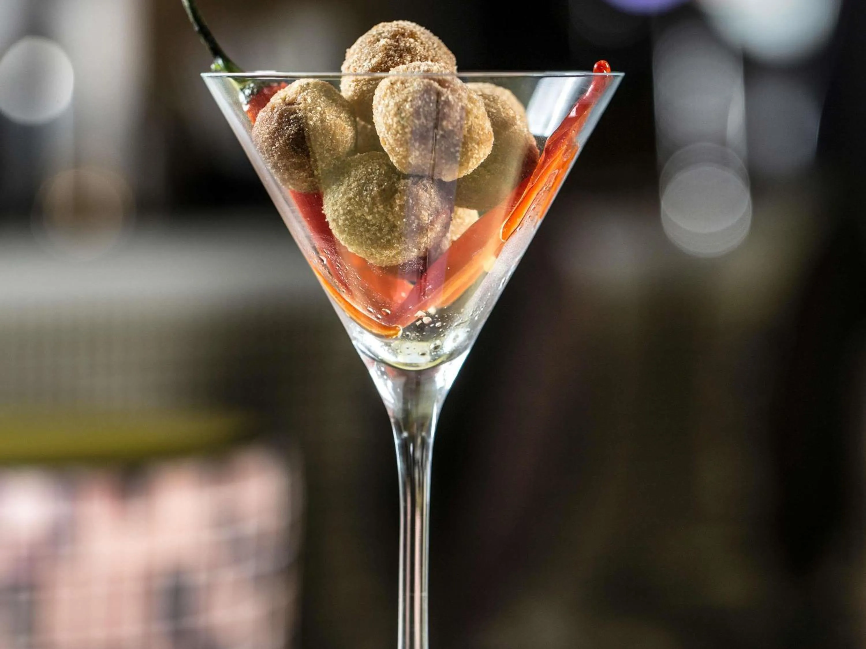 Restaurant/places to eat in Pullman Dubai Jumeirah Lakes Towers