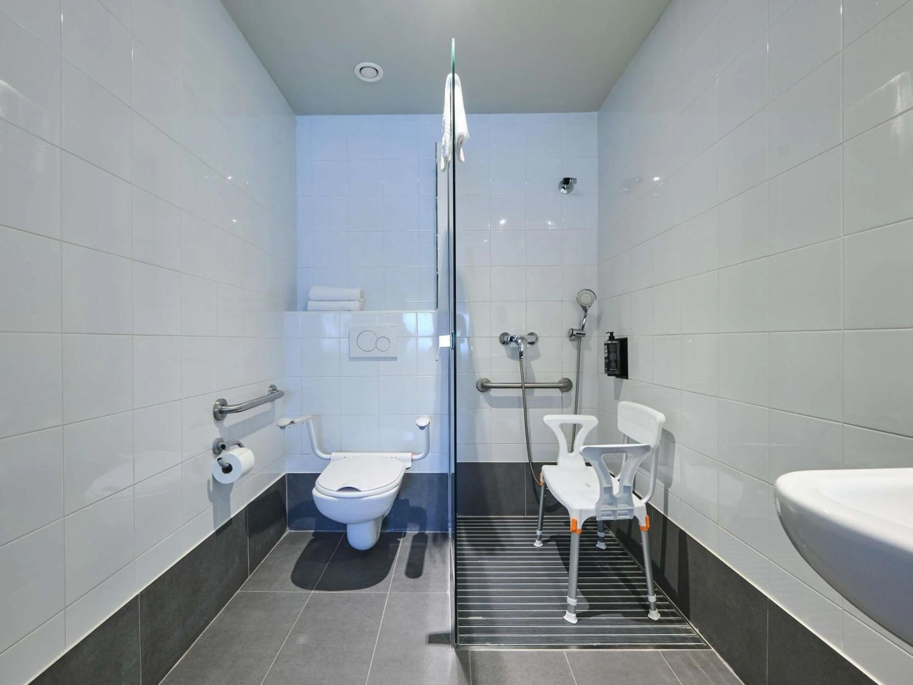 Bedroom in Ibis Budget Madrid Calle 30