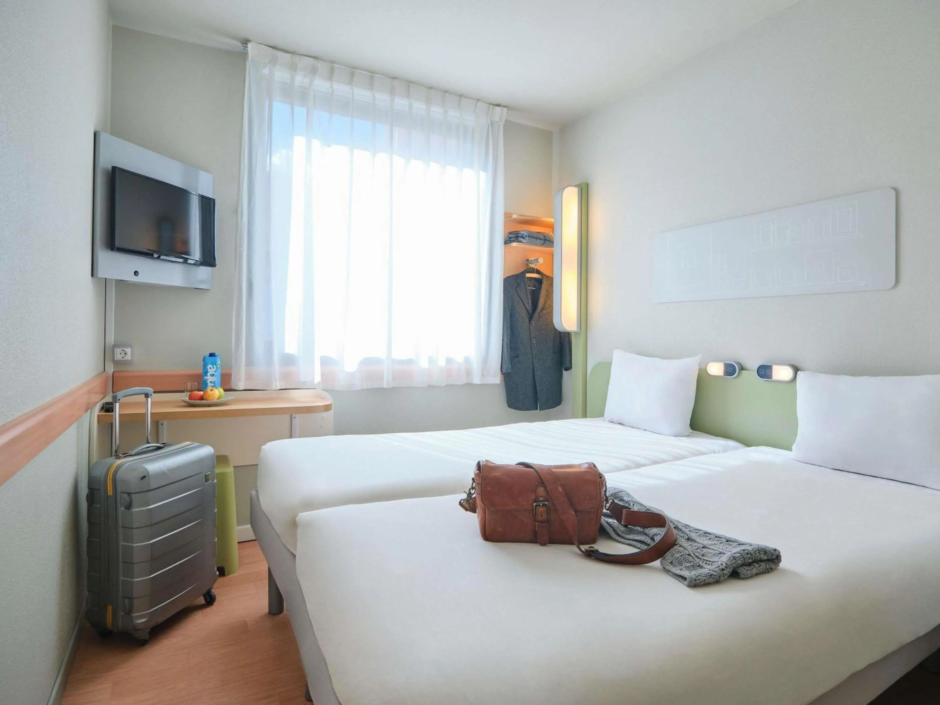 Bedroom, Bed in Ibis Budget Madrid Calle 30