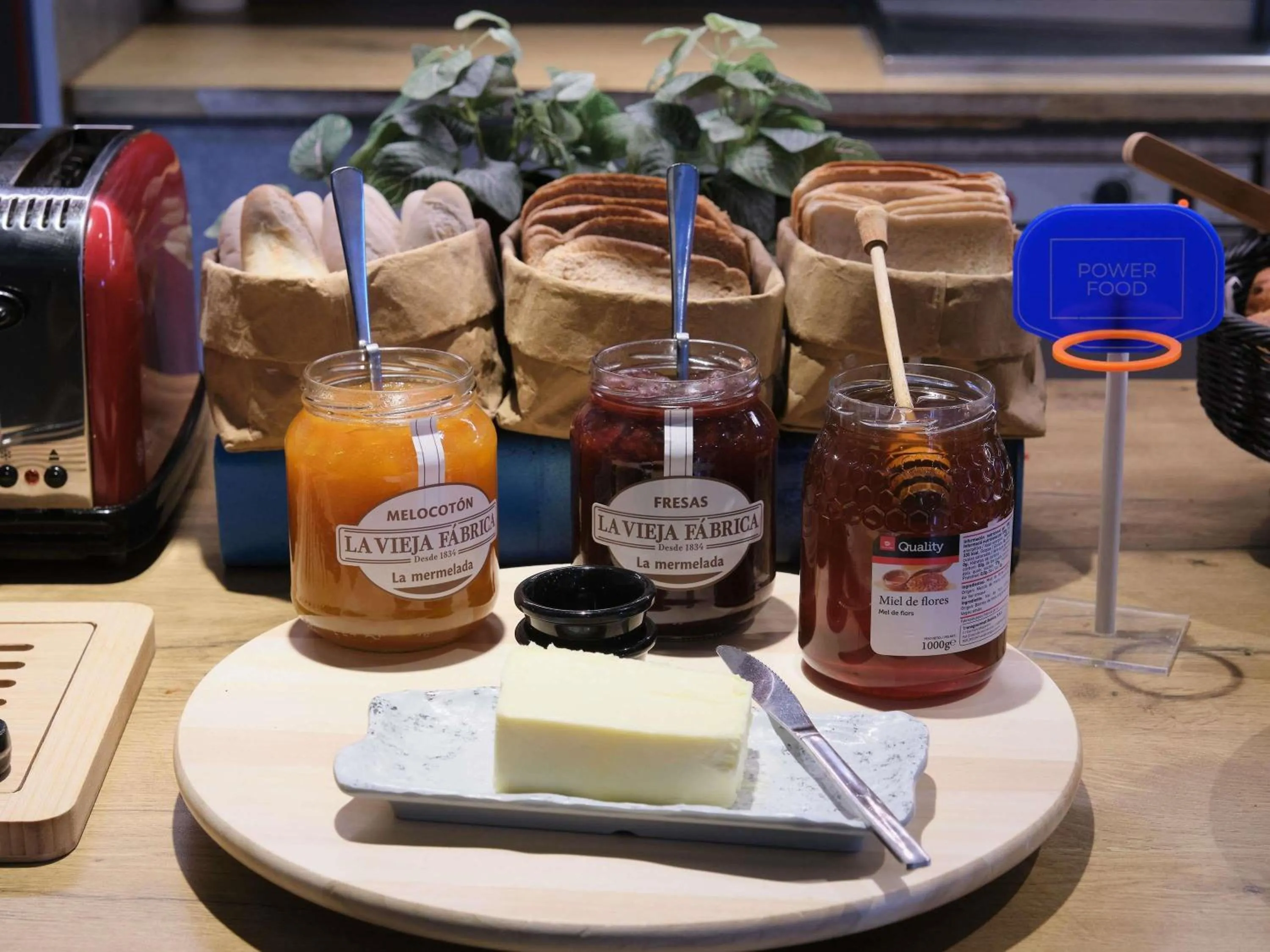 Breakfast in Ibis Budget Madrid Calle 30