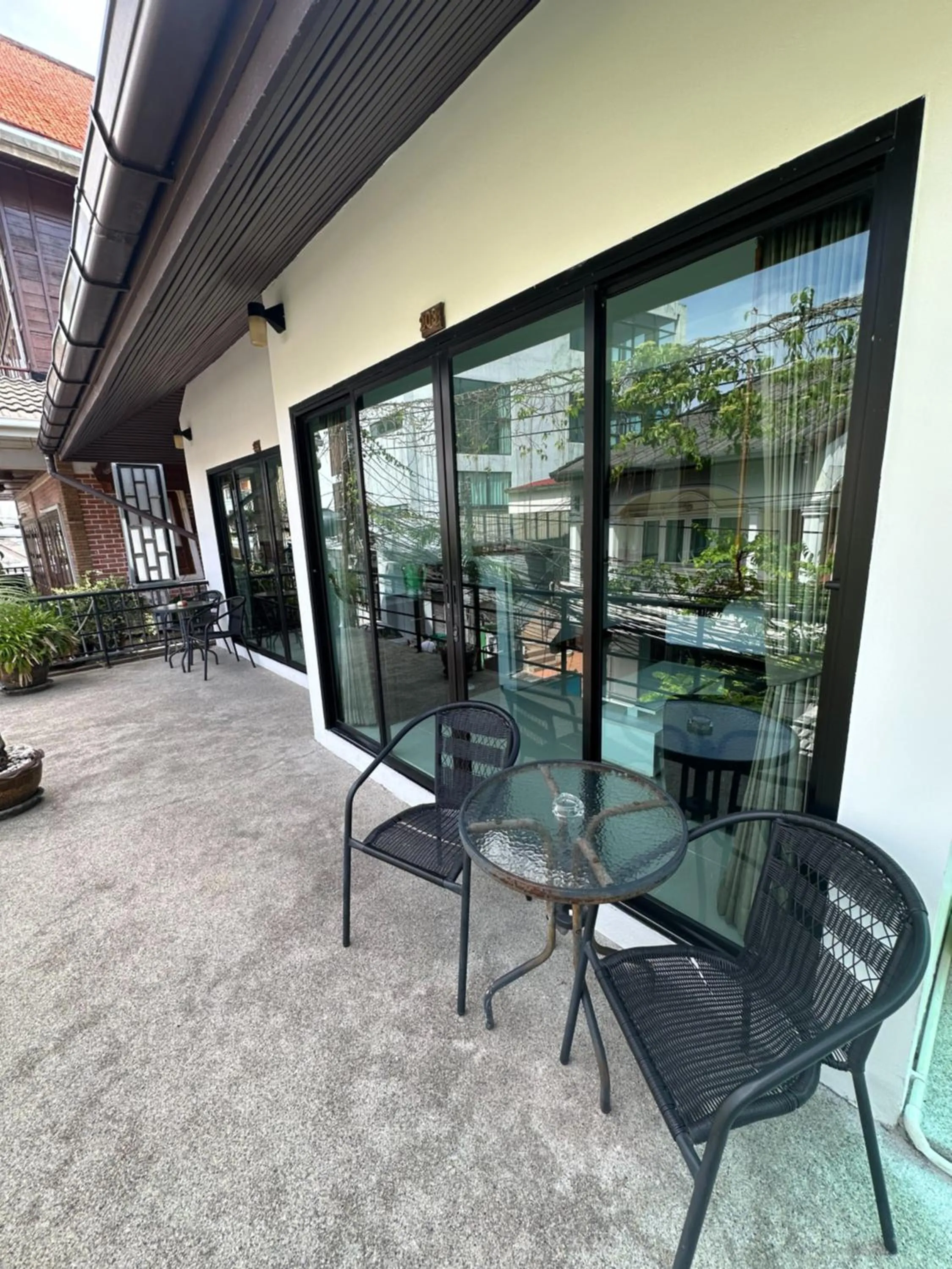 The Seashore Kamala Service Apartment