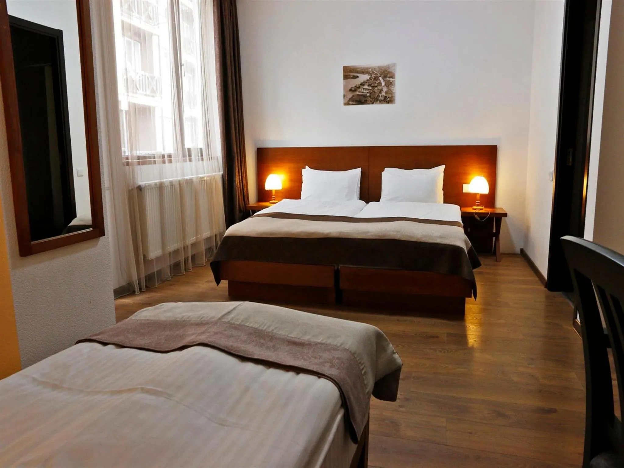 Bed in Hotel Club-2100